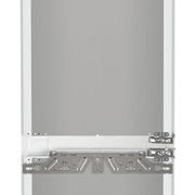 ICNh 5103 Pure EasyFresh | Fully Integrated Bottom Mount gallery detail image