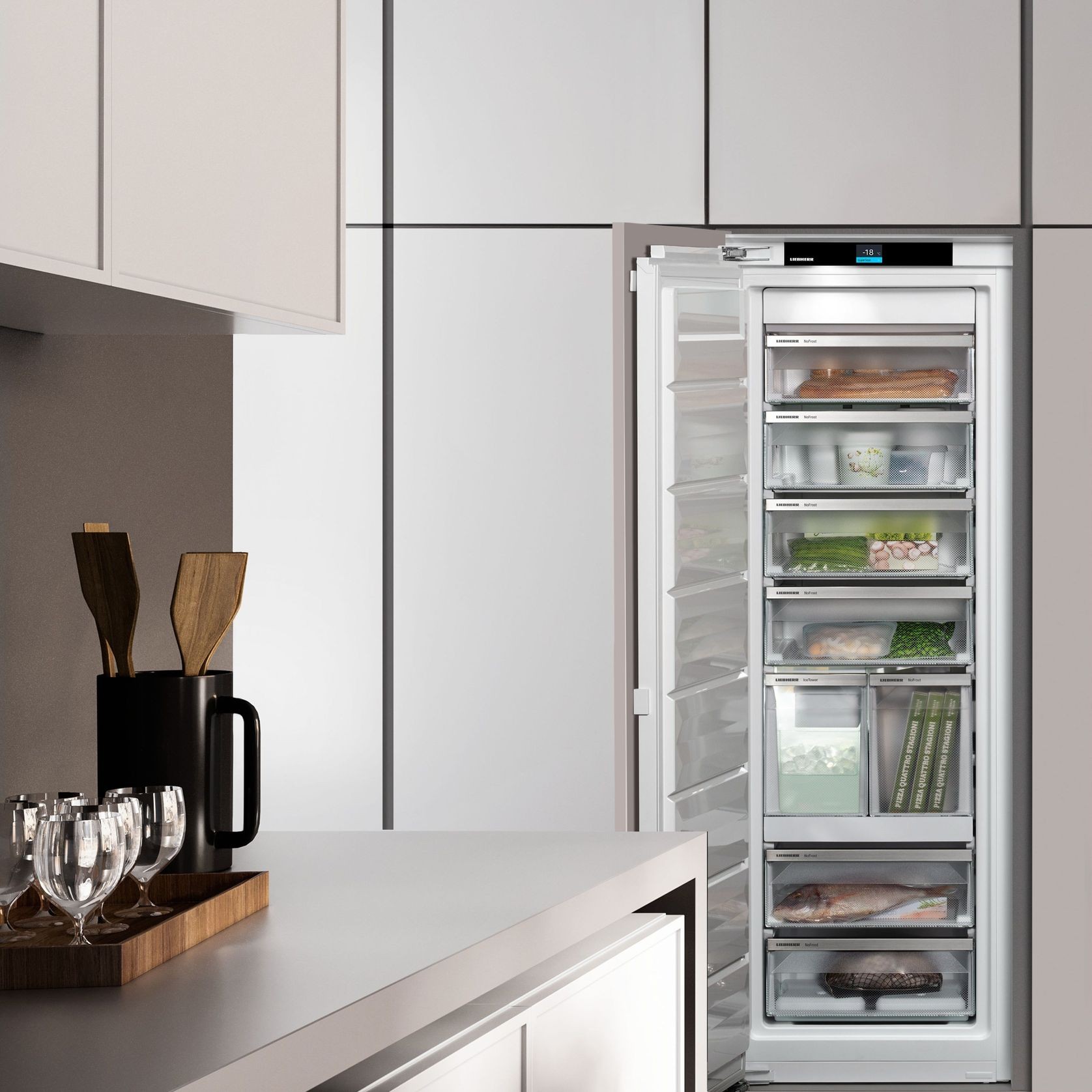 SIFNh5188 Peak Integrated Freezer with IceTower gallery detail image