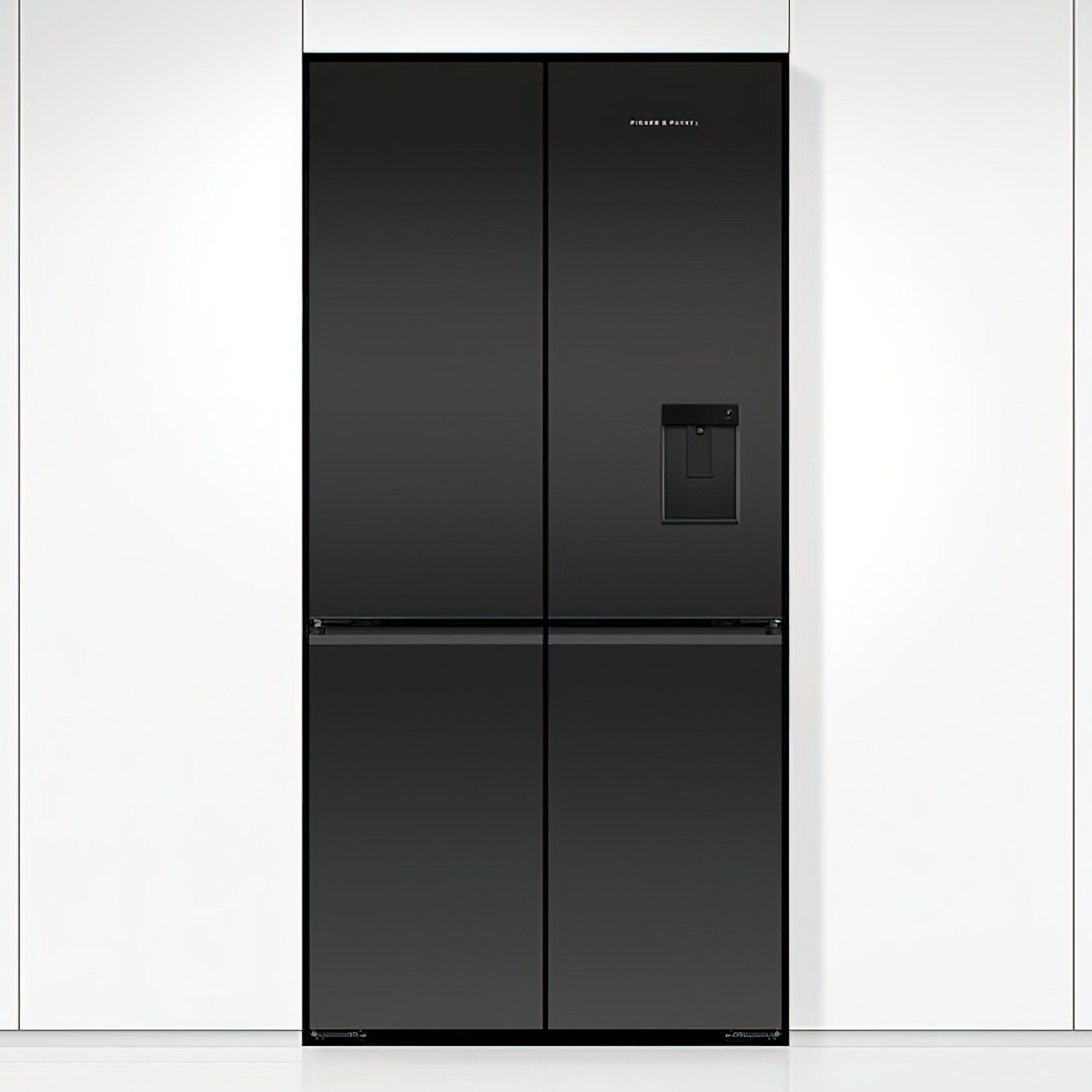 F&P Freestanding Quad Door Refrigerator Freezer, 690L gallery detail image