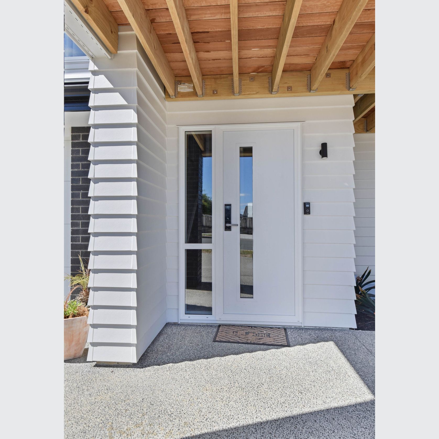 Parkwood Aluminium Entrance Doors gallery detail image