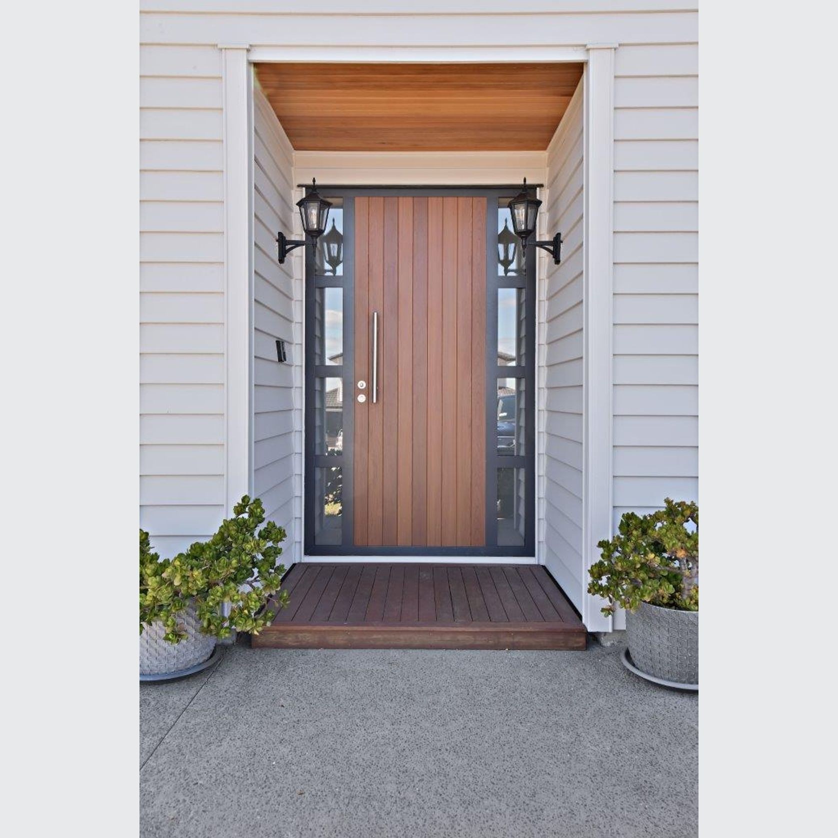 E1 Solid Timber Modern Entrance Doors gallery detail image