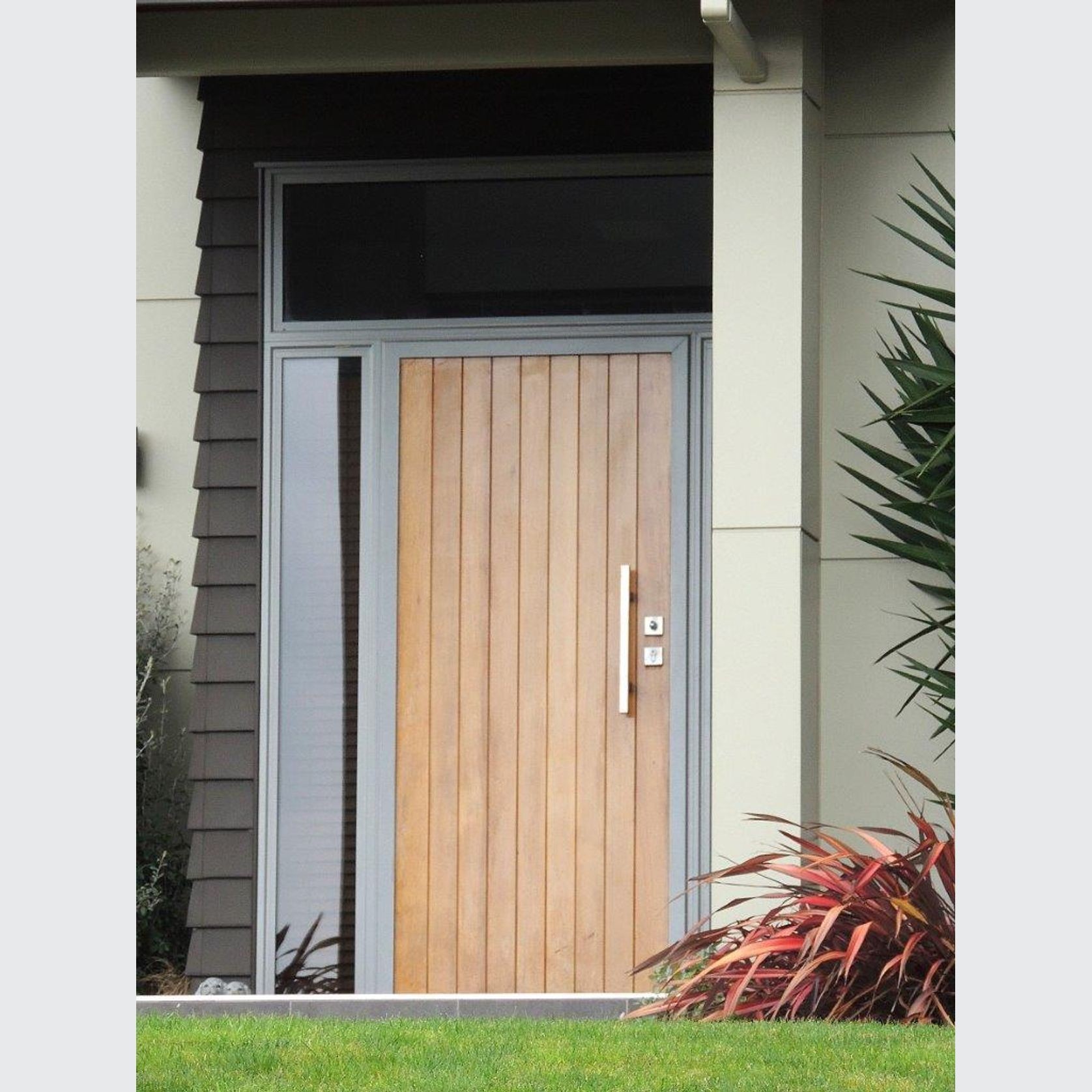 E1 Solid Timber Modern Entrance Doors gallery detail image