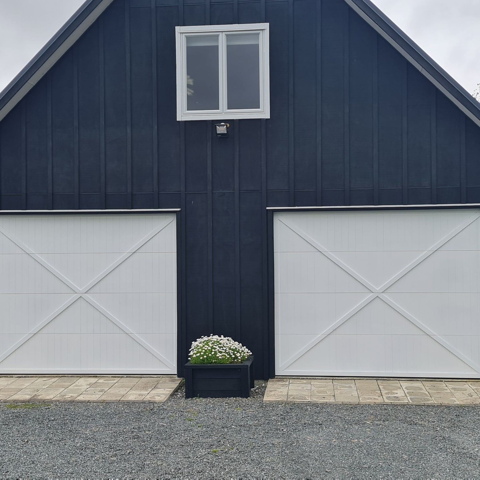 Aluminium TGV Garage Door gallery detail image