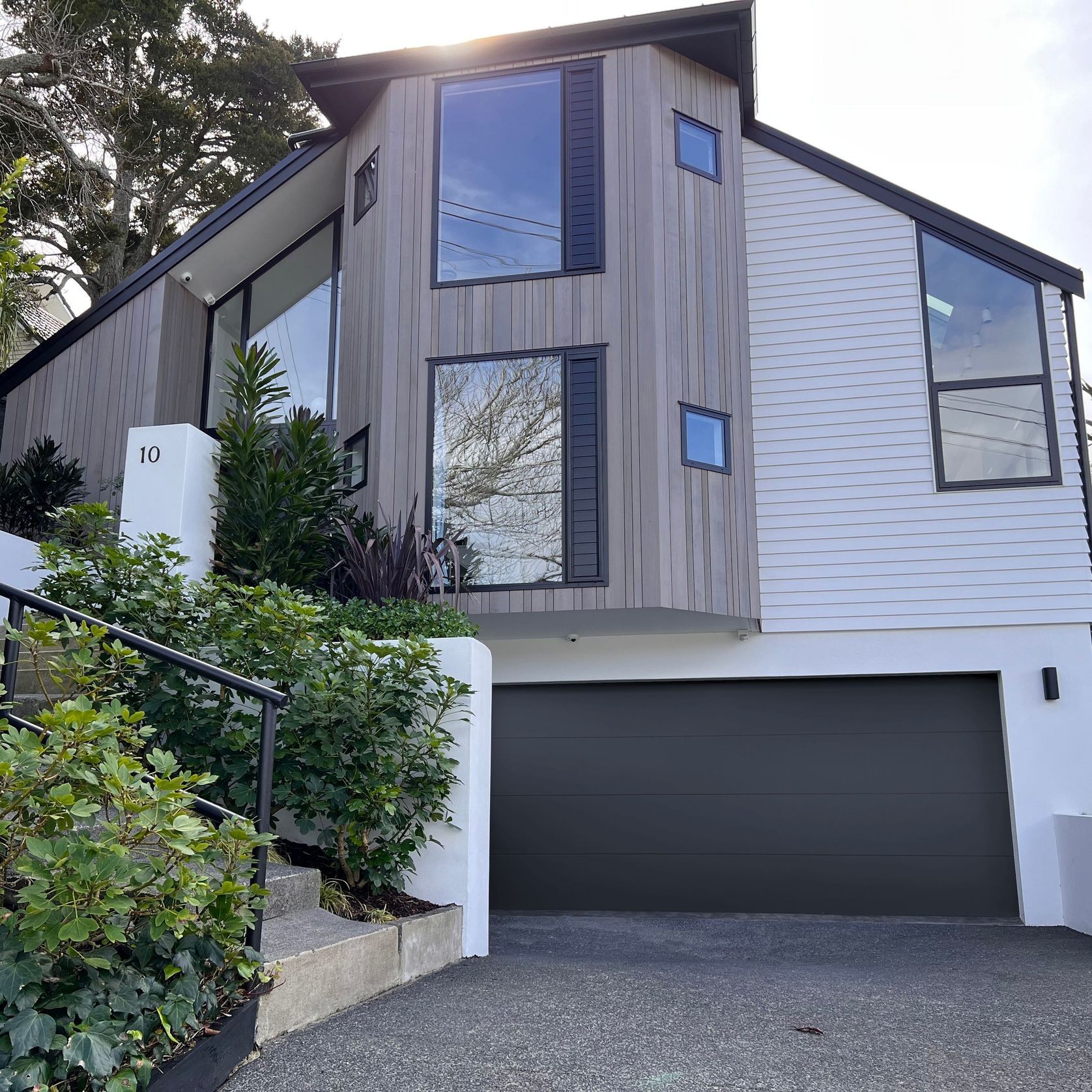 Continuous Aluminium Garage Door gallery detail image