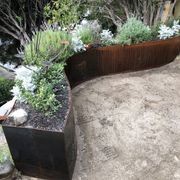 Straightcurve Zero-Flex Garden Edging and Retaining gallery detail image