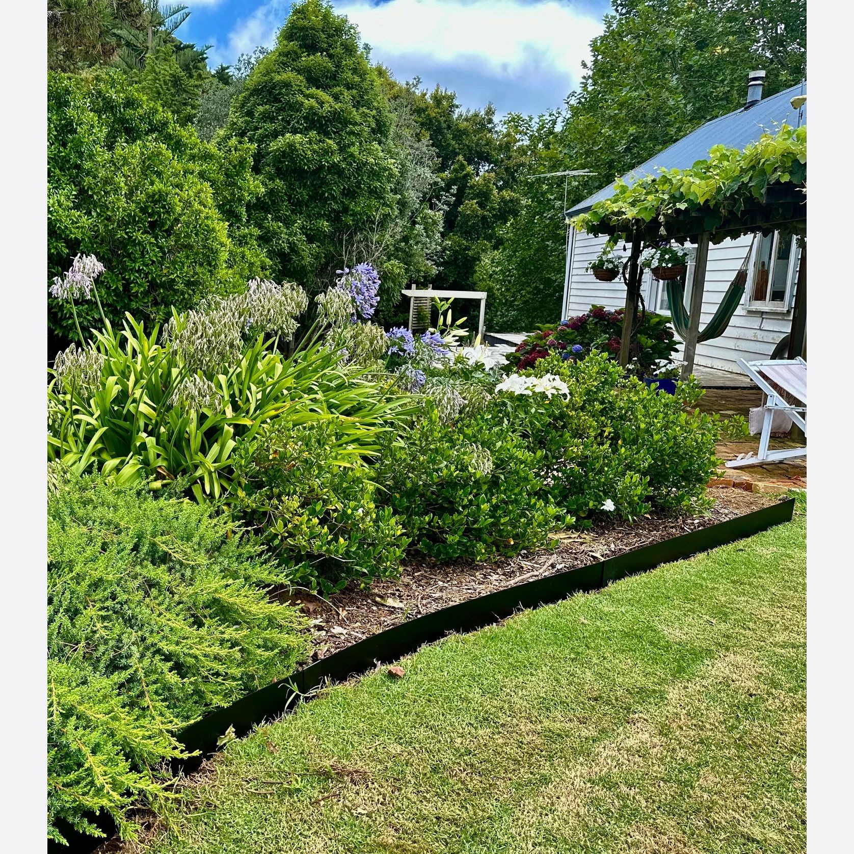 Black Garden Edging gallery detail image