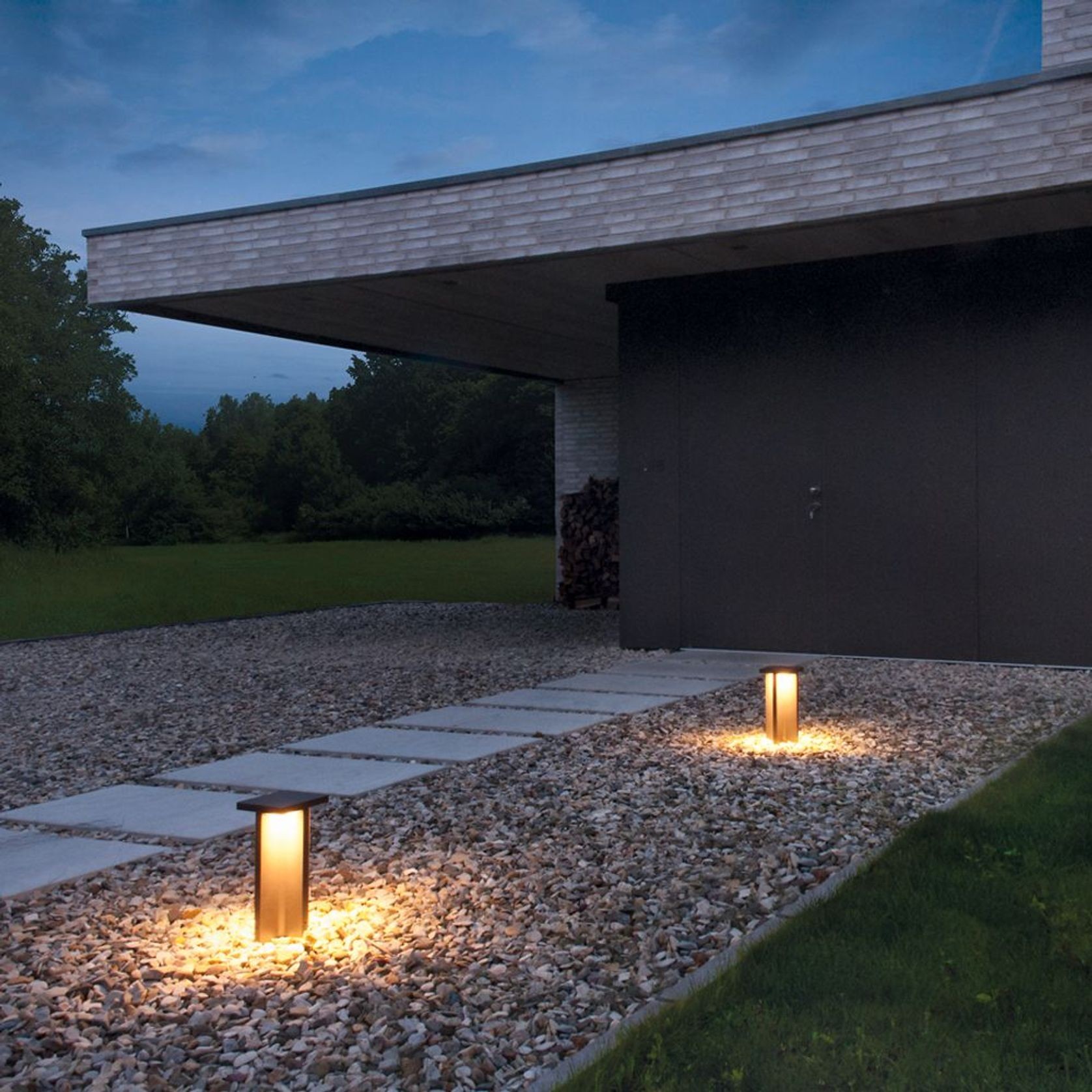 Mir X 30 Bollard Light gallery detail image
