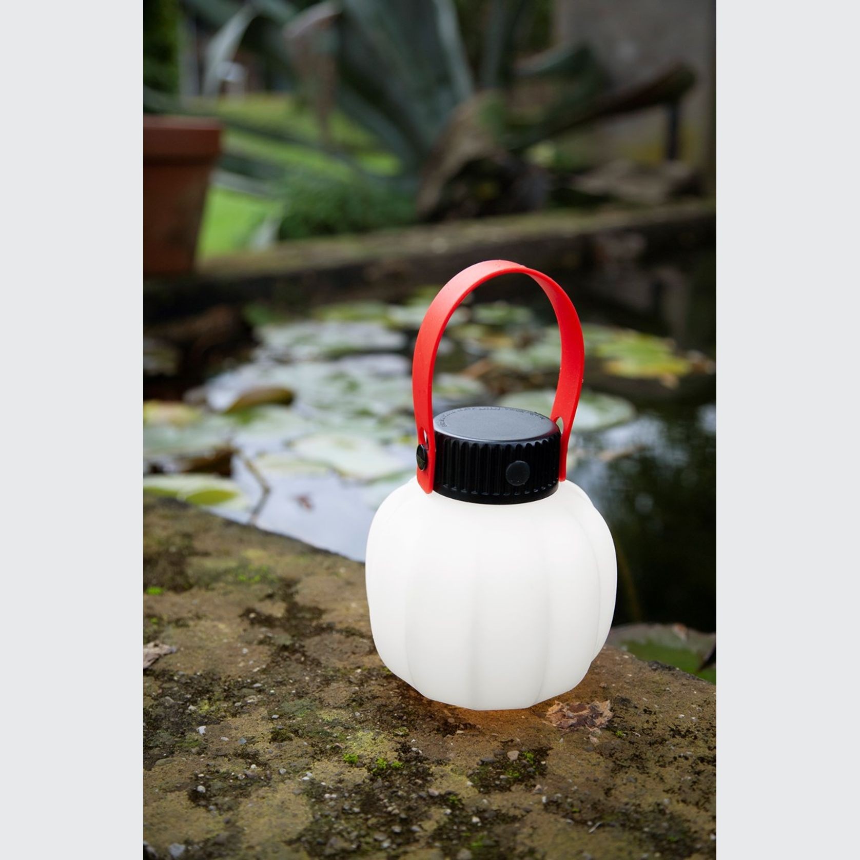 Martinelli Luce Kiki Pendant Light gallery detail image