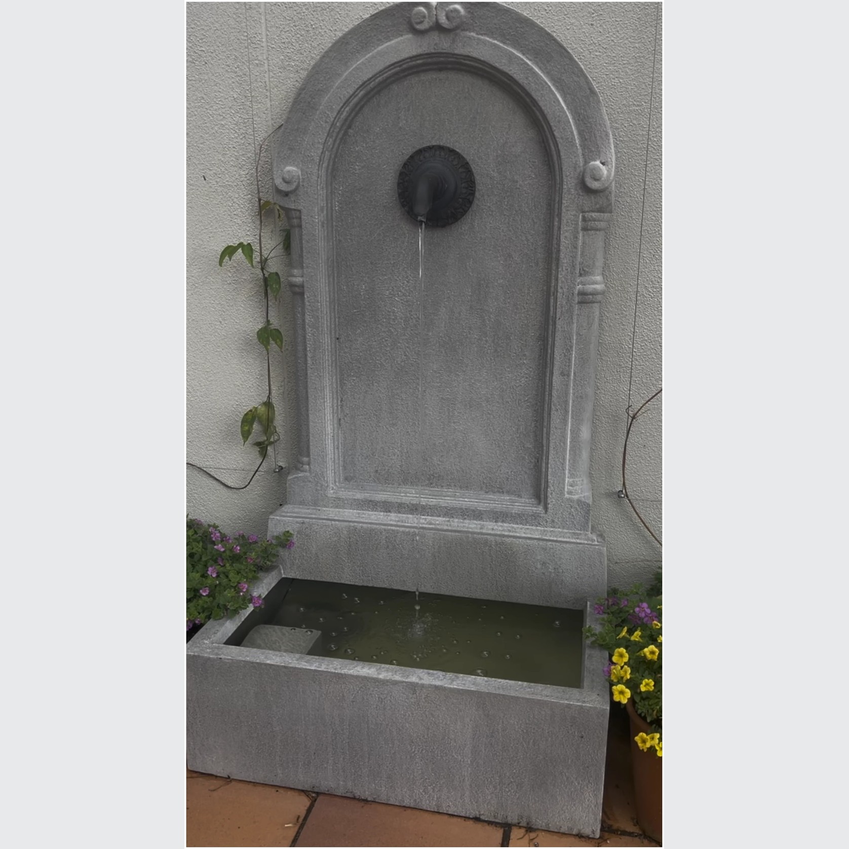 Courtyard Fountain gallery detail image