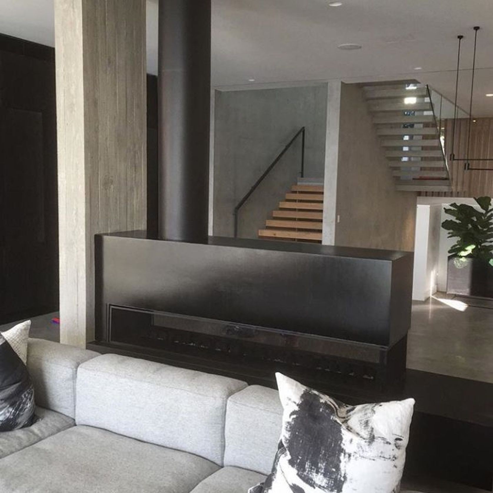 Horizon 3 Sided | Gas Fireplace gallery detail image