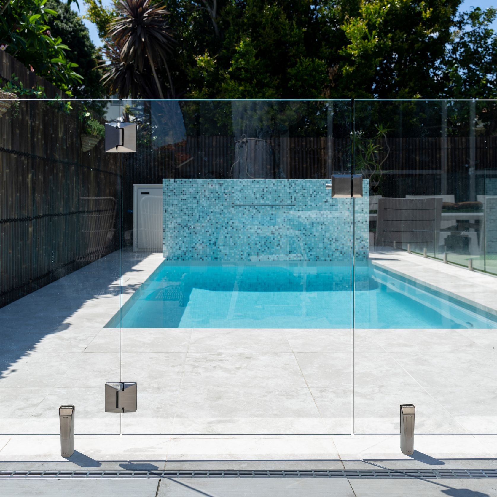 Edgetec® Atlantic and Malibu Glass Pool Gate System gallery detail image