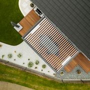 SunPivot® Louvre Roof gallery detail image
