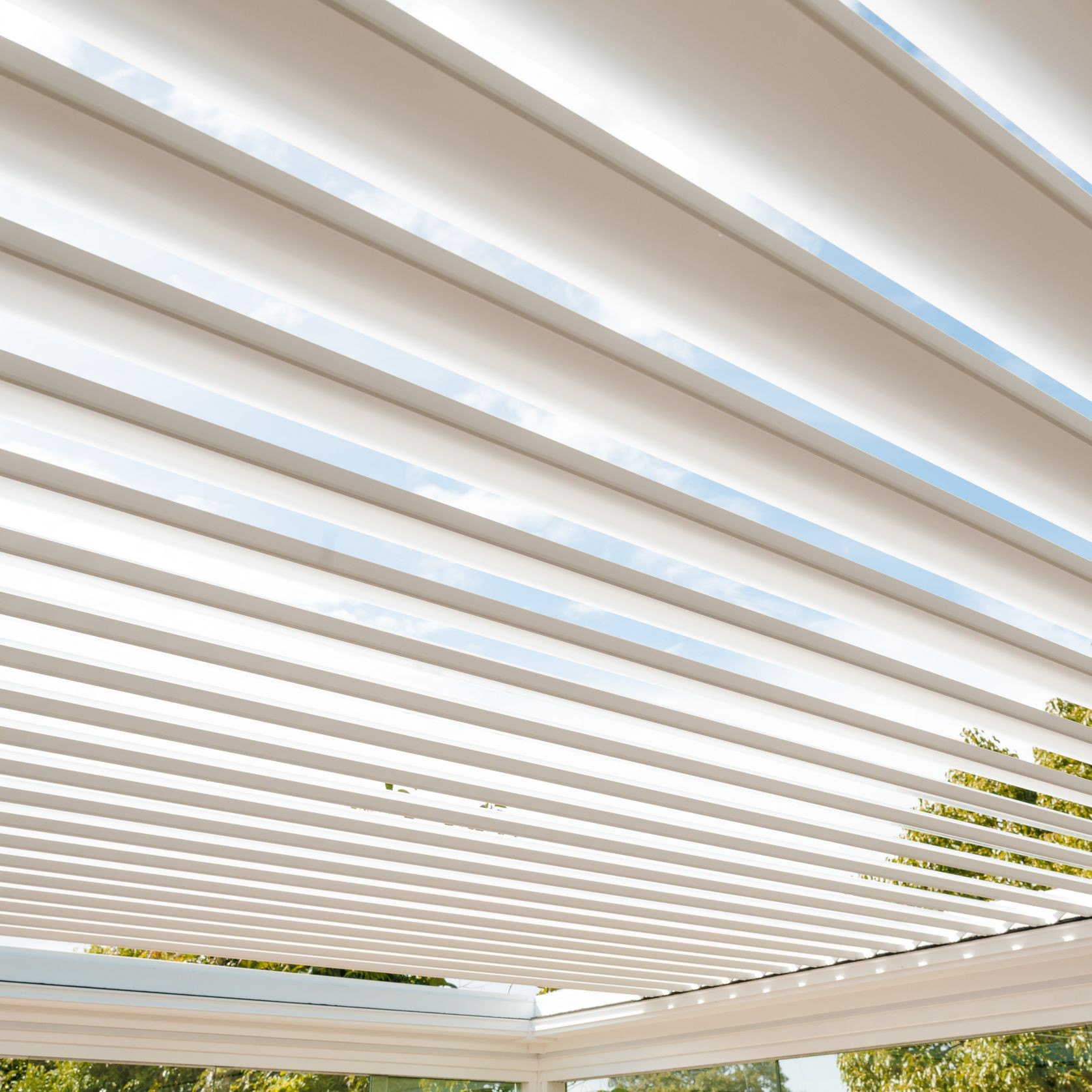 SunFold® Louvre Roof gallery detail image
