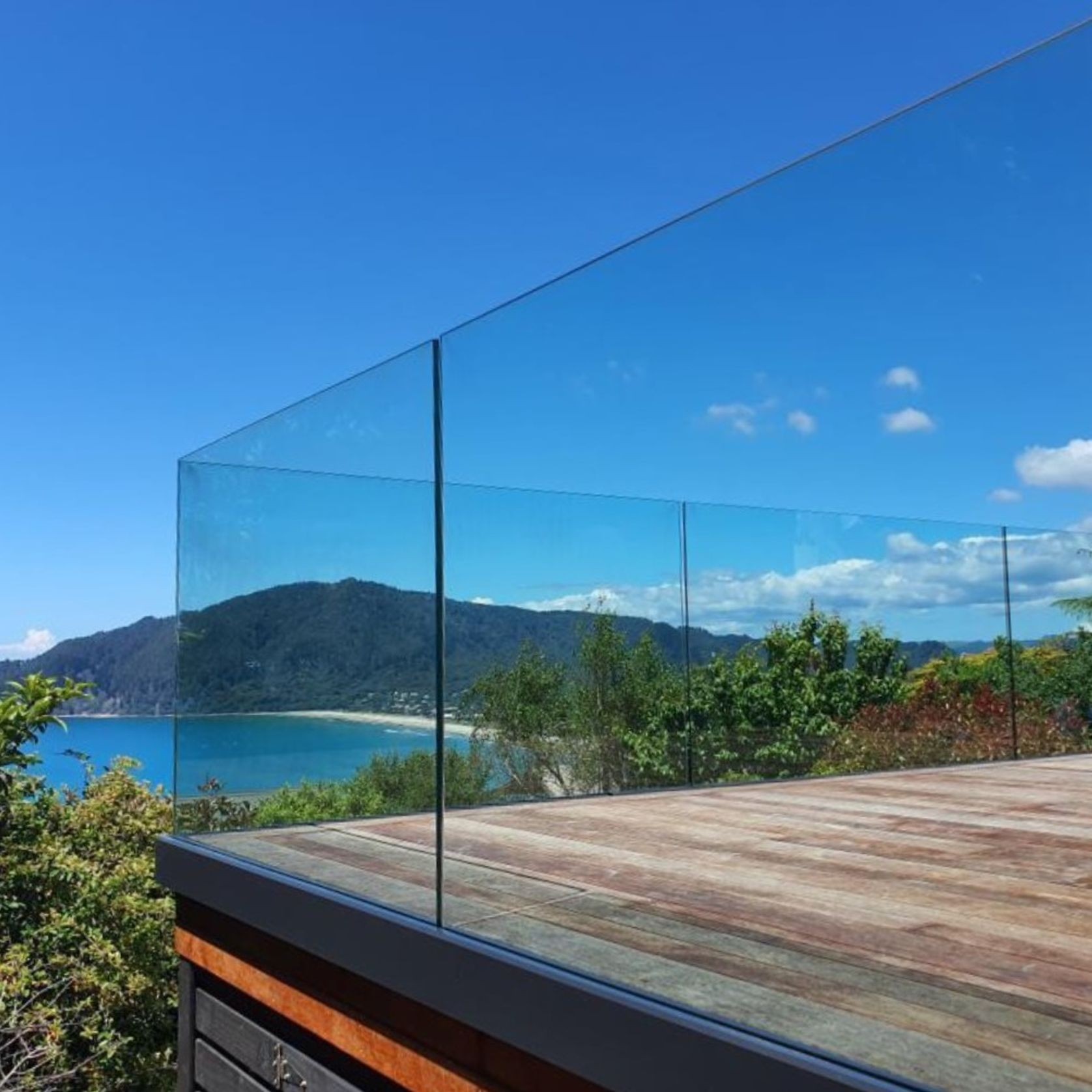 Edgetec Infinity® Frameless Glass Balustrade gallery detail image