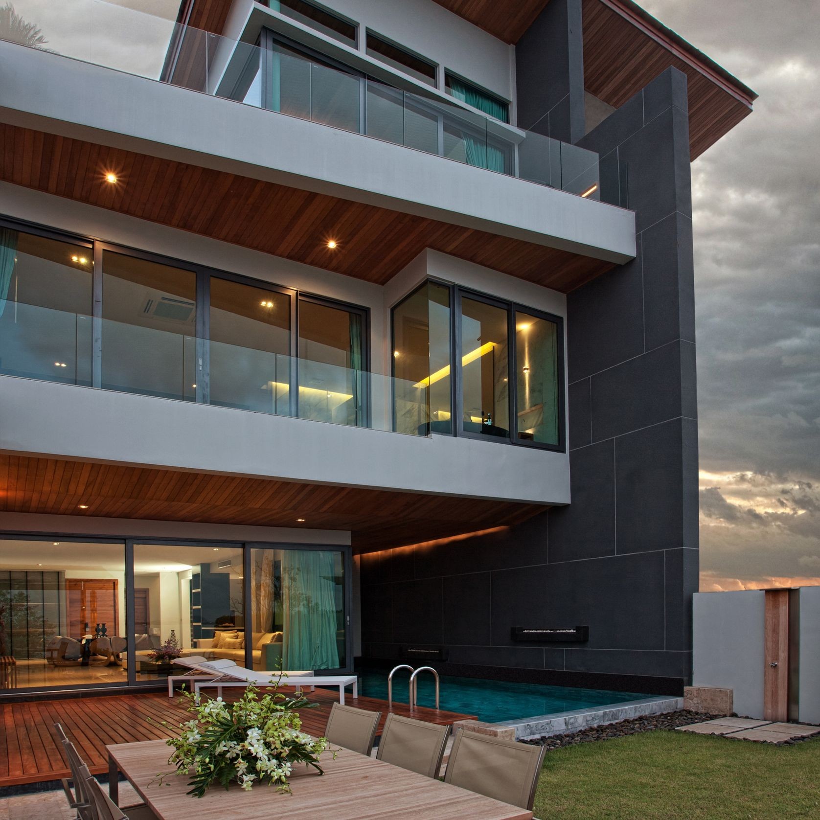 Frameless Glass Balustrades gallery detail image