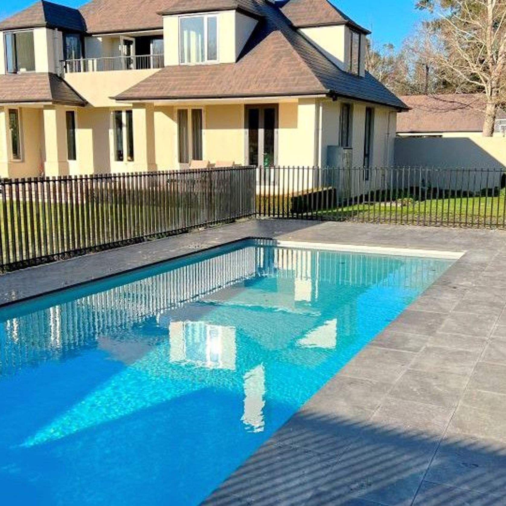Pool Fencing and Pool Gates gallery detail image