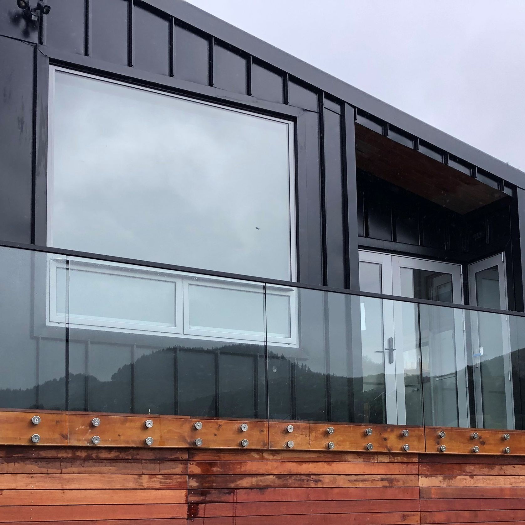 Edgetec® Double Disc Glass Balustrade gallery detail image