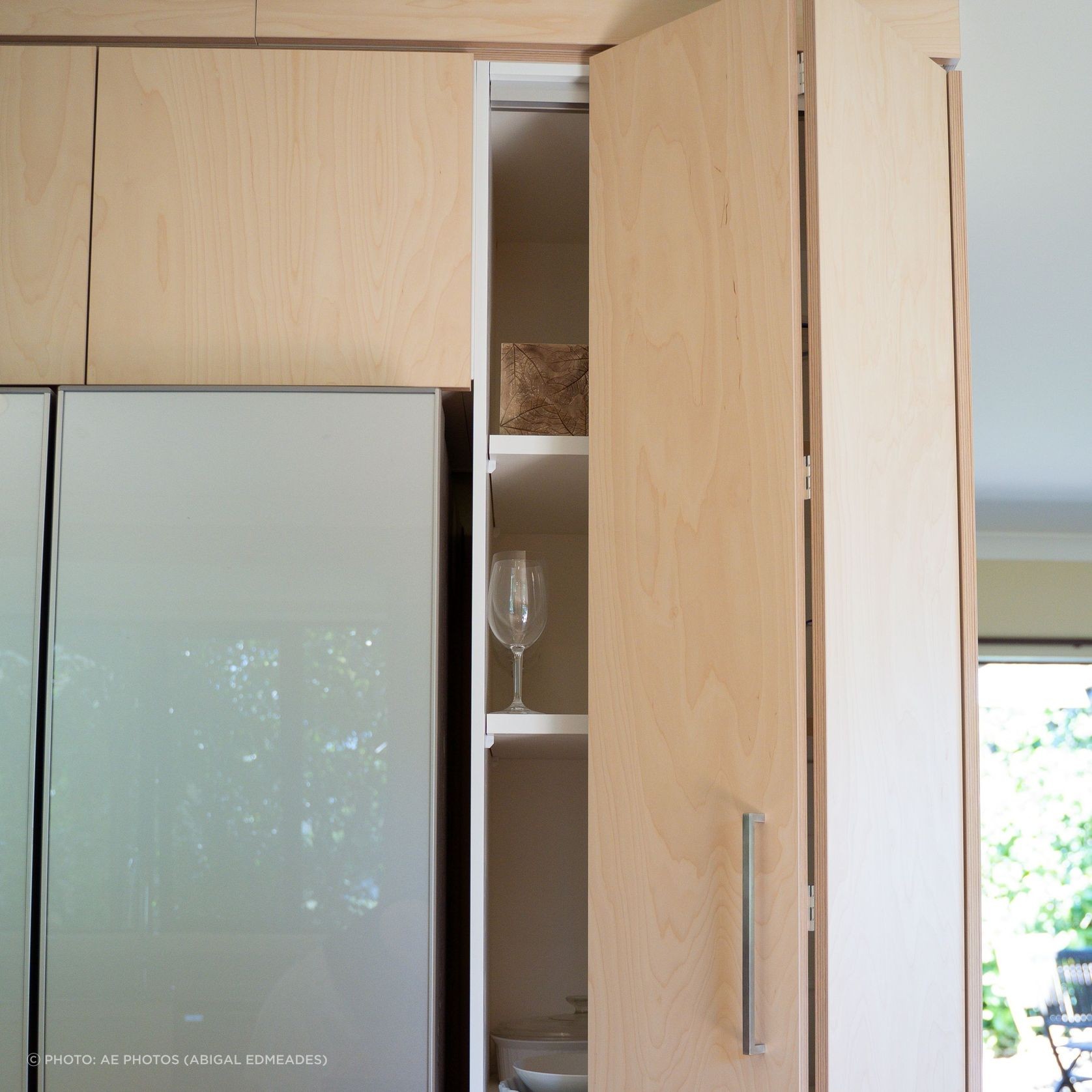 Cinetto Bifold Door Hardware gallery detail image
