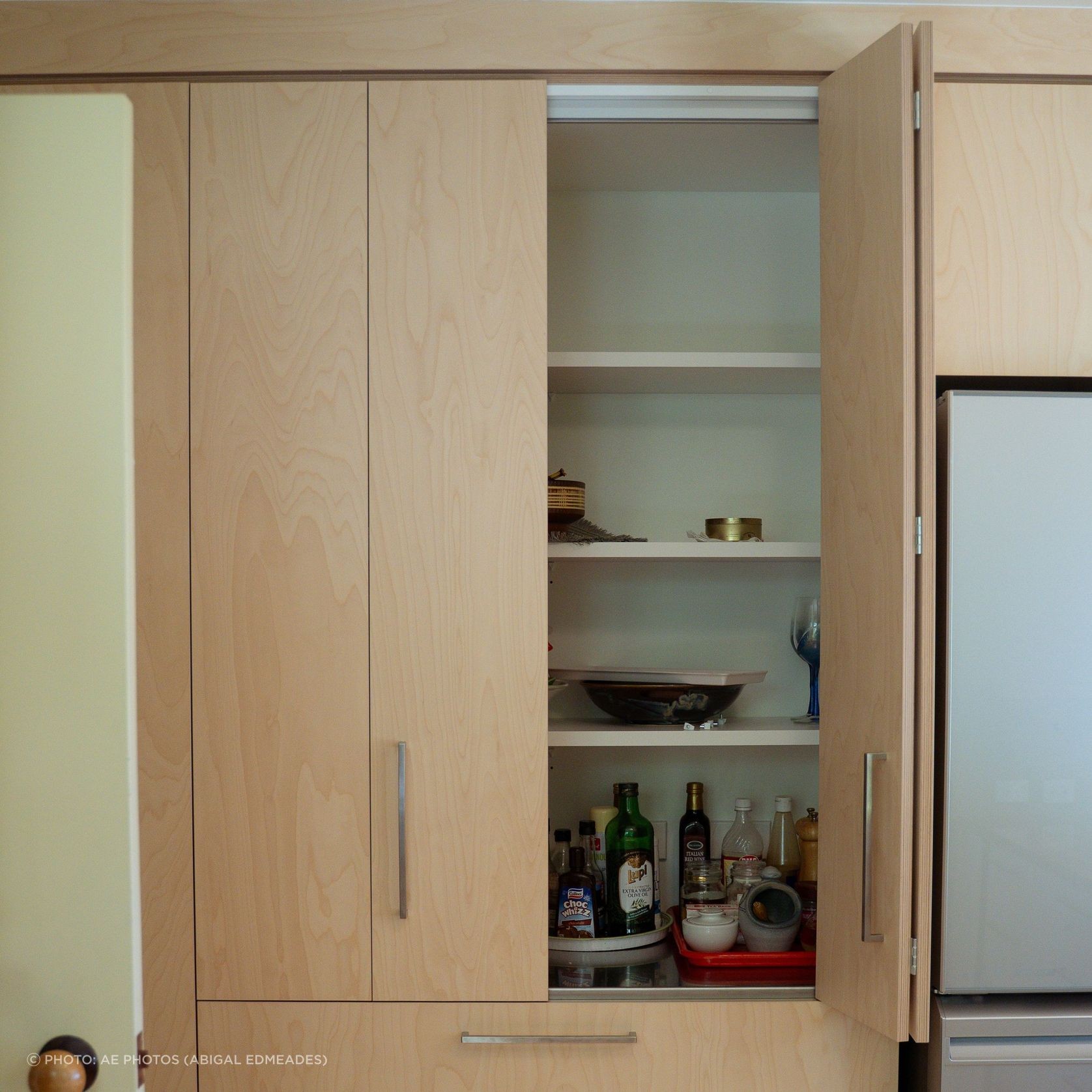 Cinetto Bifold Door Hardware gallery detail image