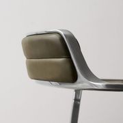 Vipp 452 Swivel Chair gallery detail image