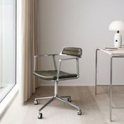 Vipp 452 Swivel Chair gallery detail image