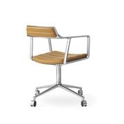 Vipp 452 Swivel Chair gallery detail image