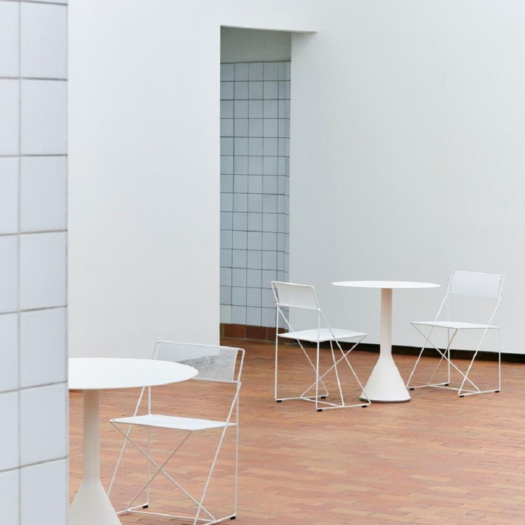 X-Line Chair gallery detail image