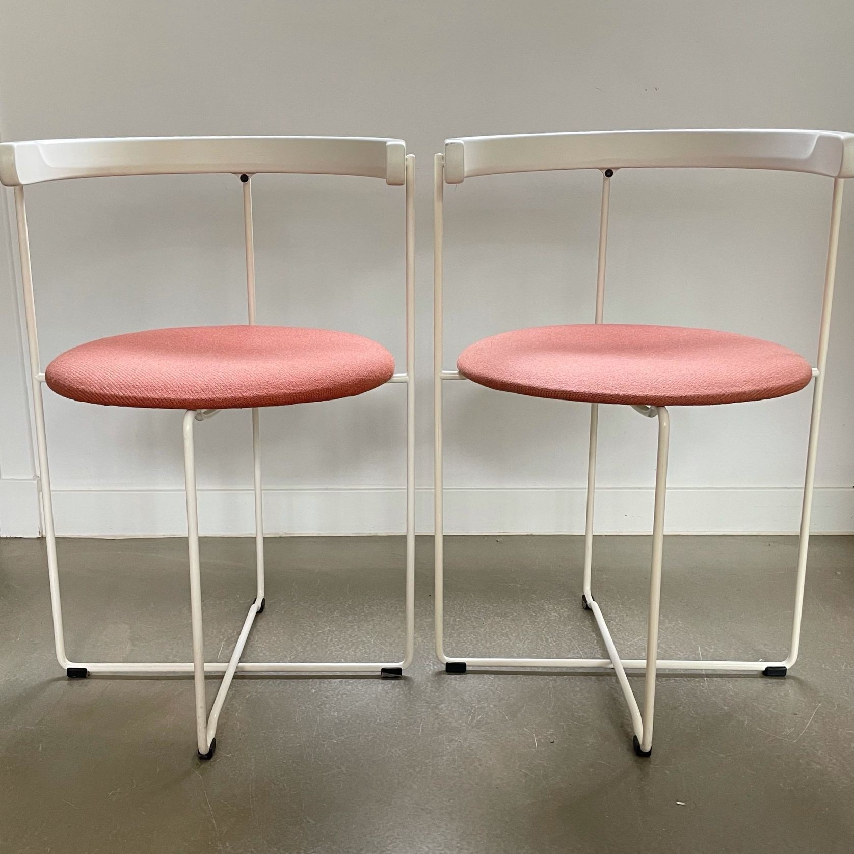Sóley Chair by Nowy Styl gallery detail image