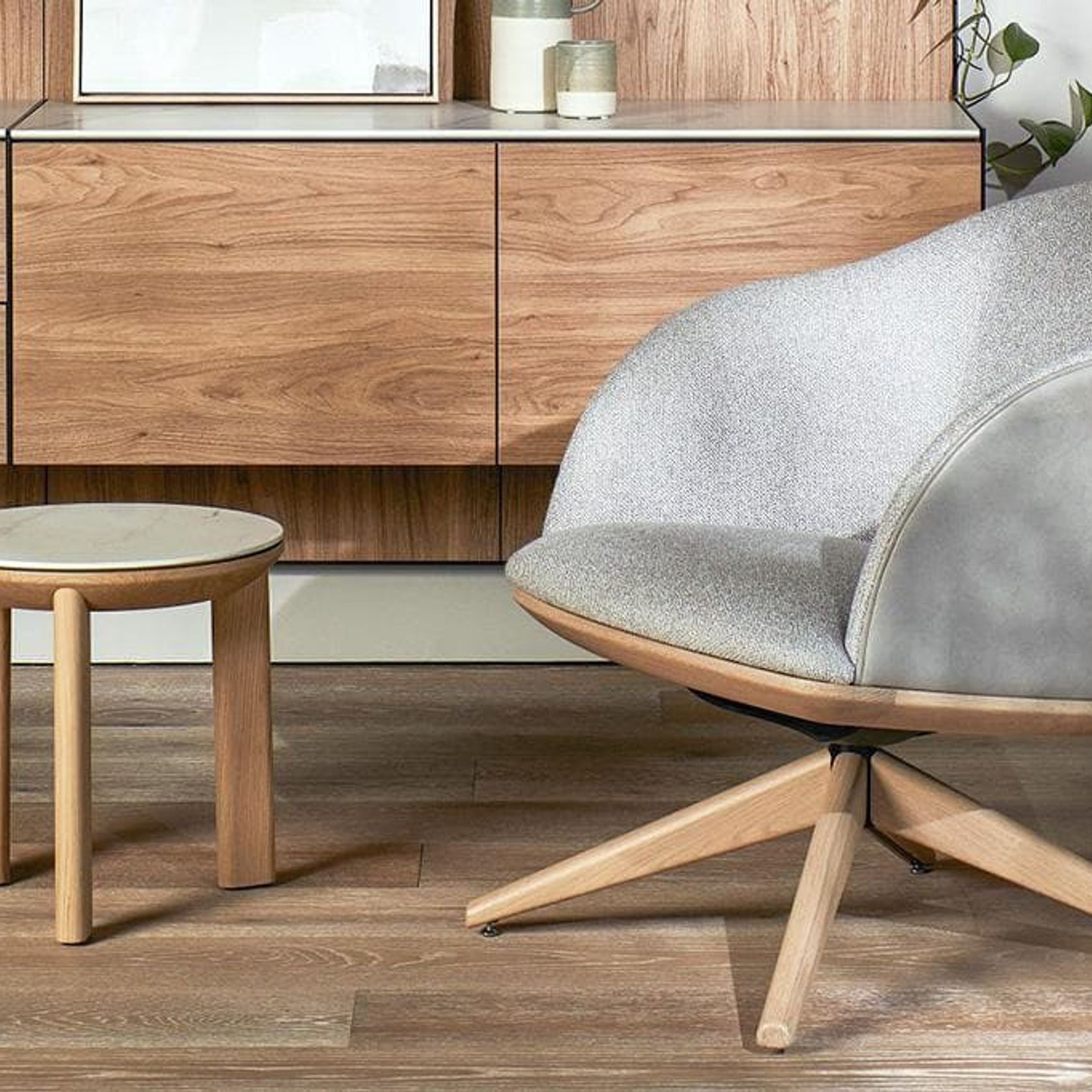 GlenAire | Low Back Swivel Chair gallery detail image