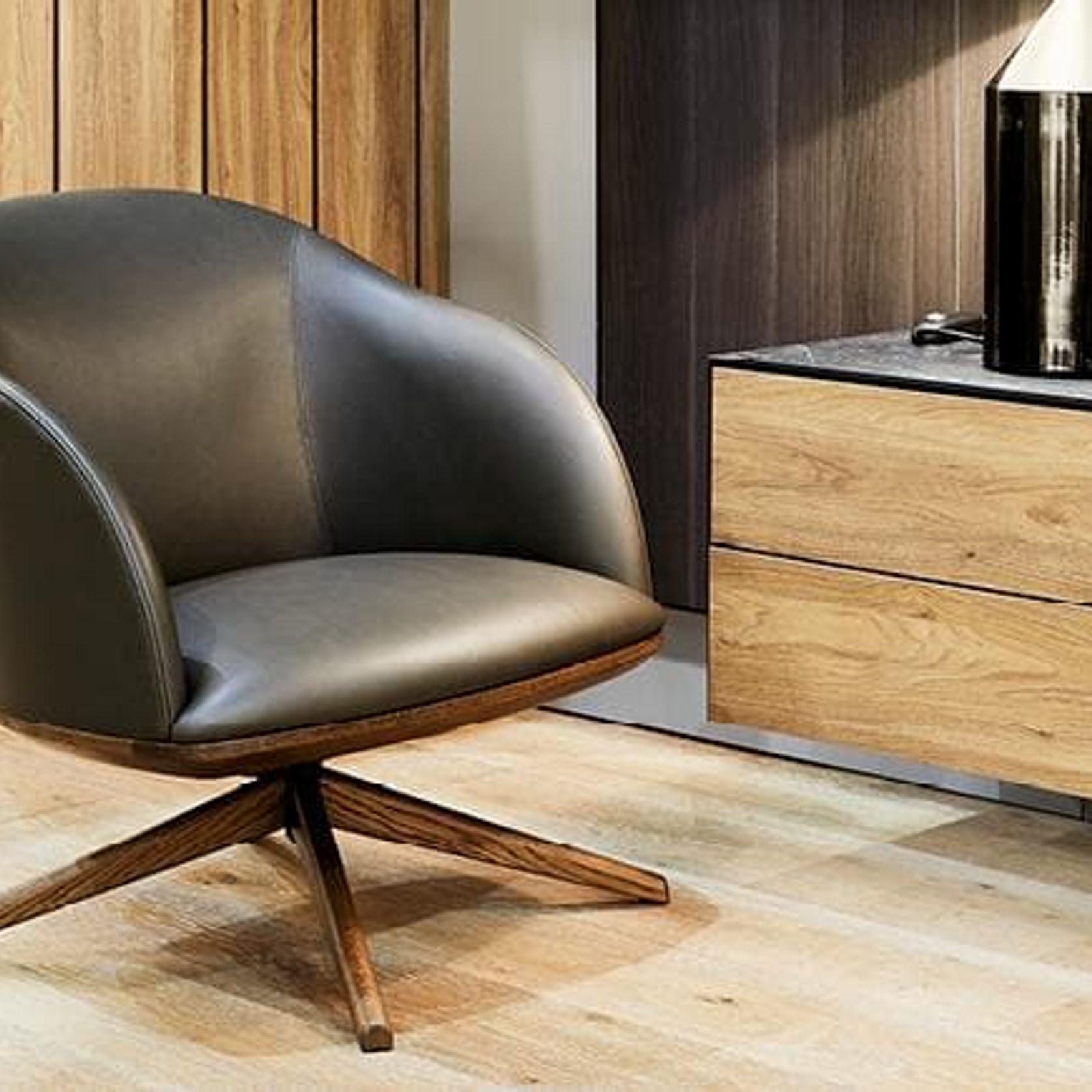 GlenAire | Low Back Swivel Chair gallery detail image