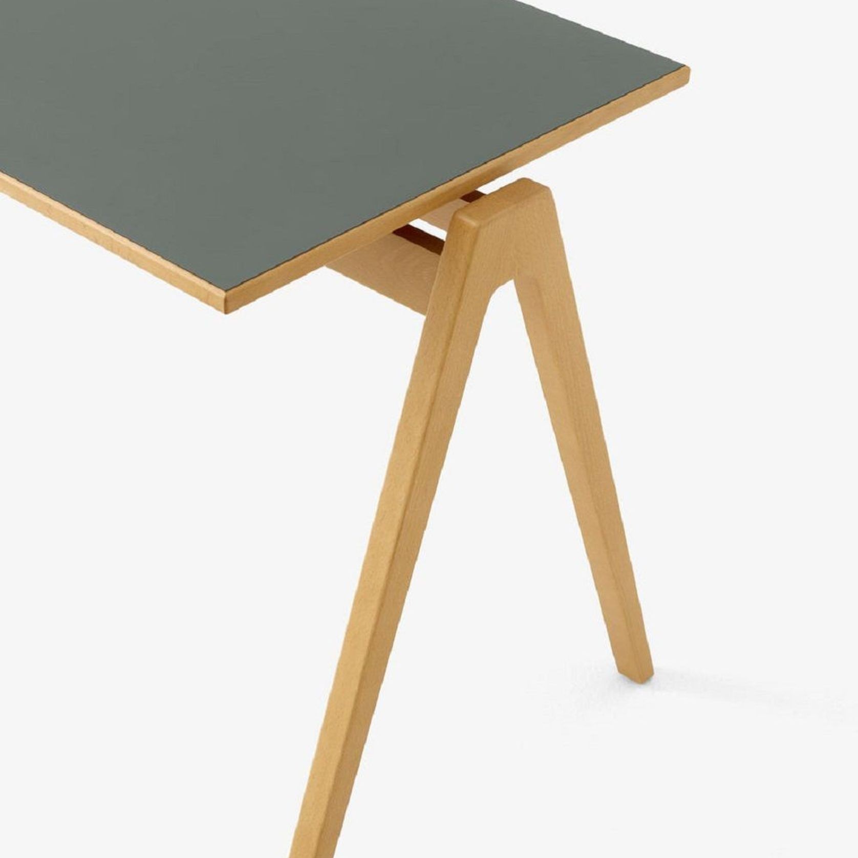 Daystak Table RD2 gallery detail image