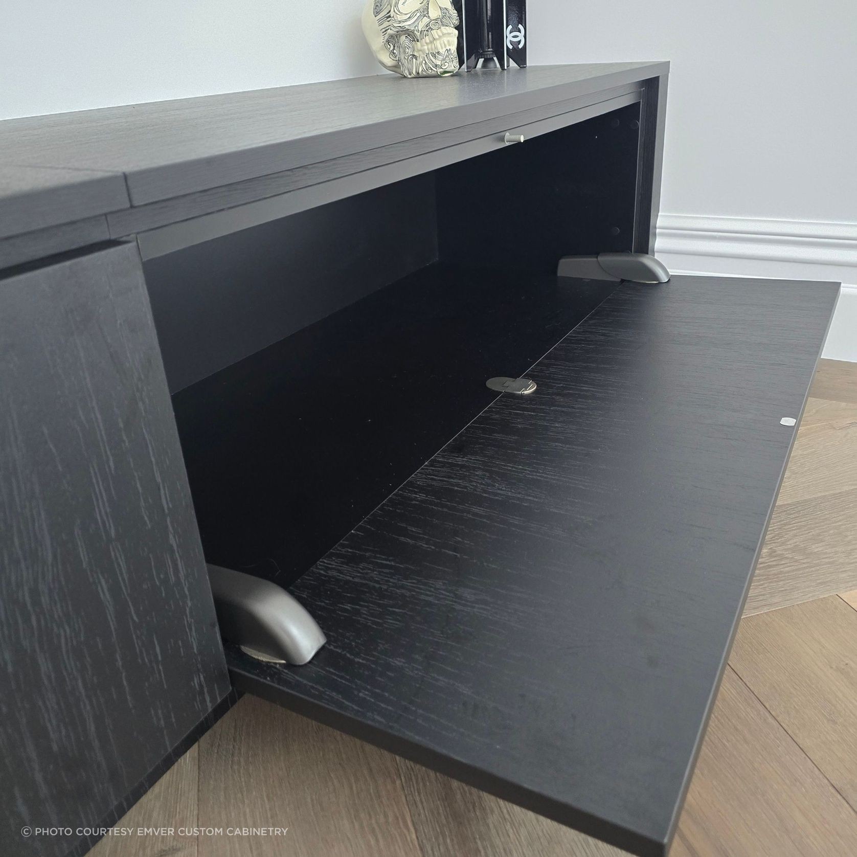 Salice Pacta Fall Flap Door System gallery detail image