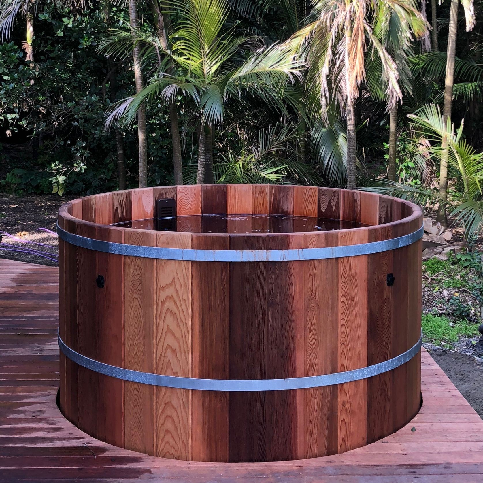 Plug & Play Cedar Hot Tub- 4ft gallery detail image