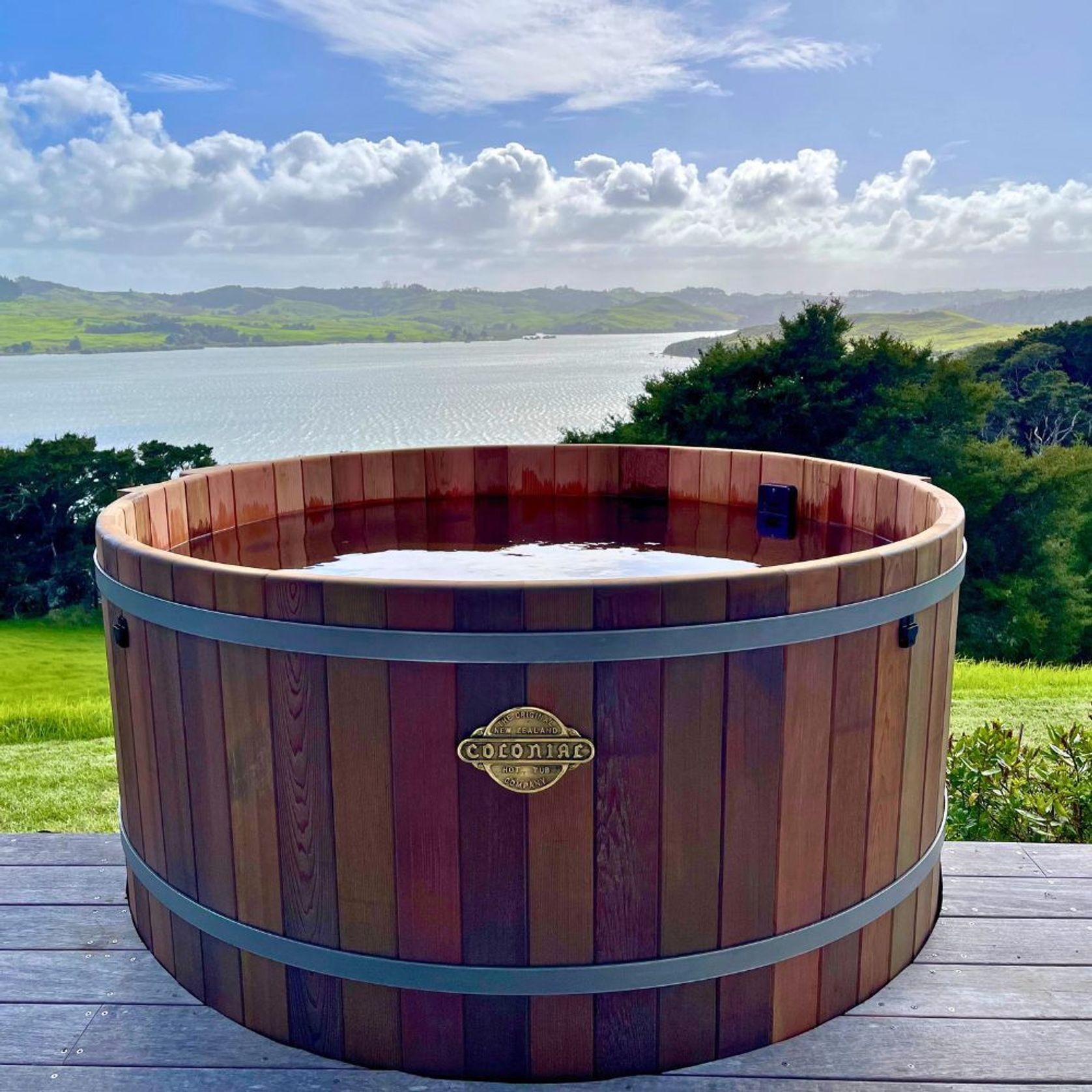 Plug & Play Cedar Hot Tub 5ft ArchiPro NZ