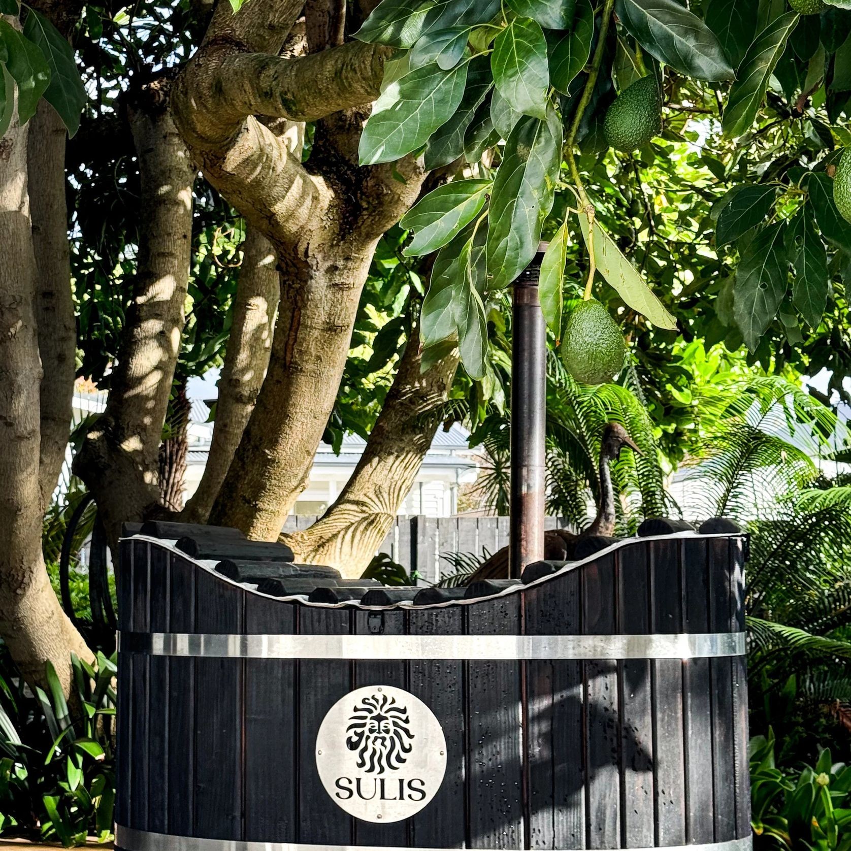 Mahana Bath Tub gallery detail image