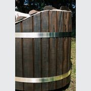 Mahana Bath Tub gallery detail image