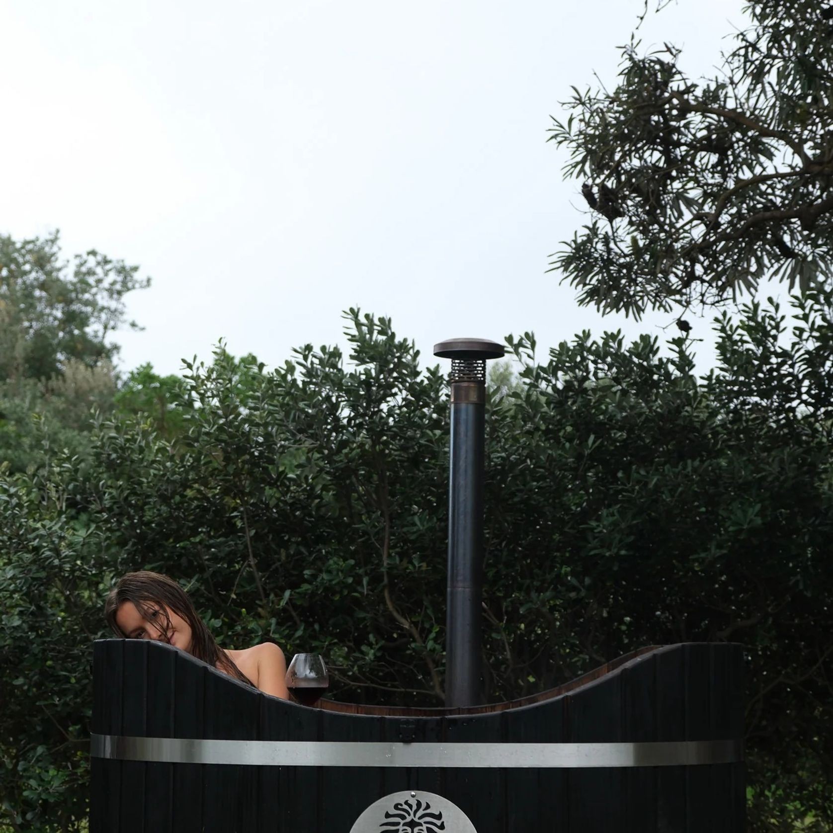 Mahana Bath Tub gallery detail image