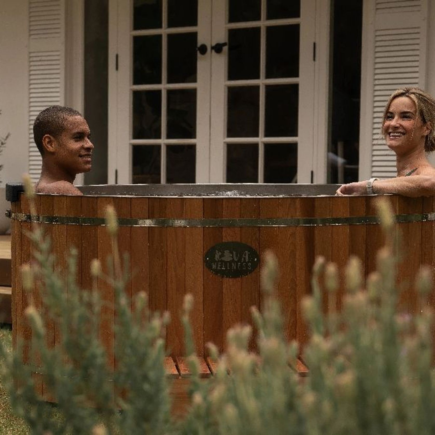 Kiva Energise™ Real Cedar Barrel 0°C Ice Bath gallery detail image