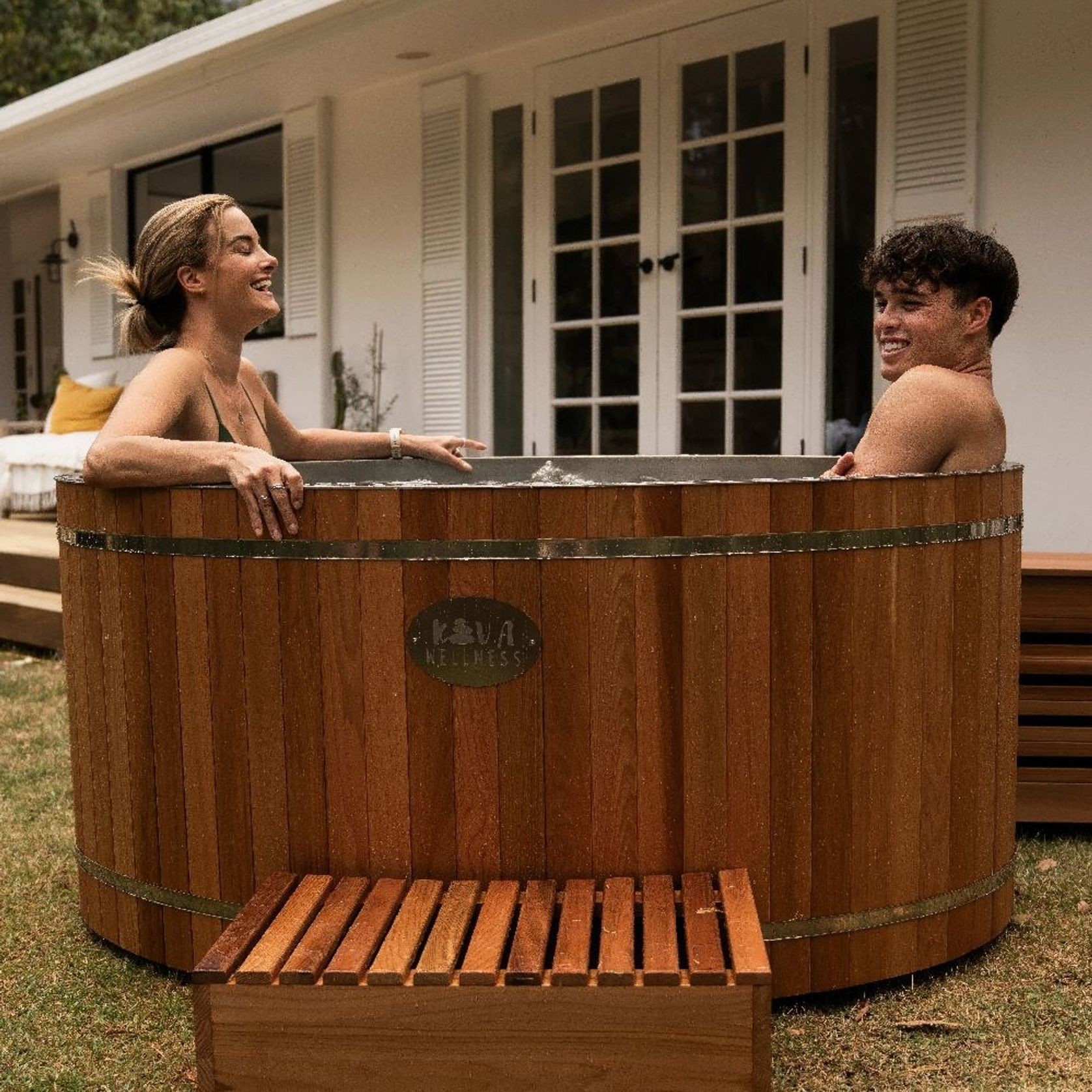 Kiva Energise™ Real Cedar Barrel 0°C Ice Bath gallery detail image