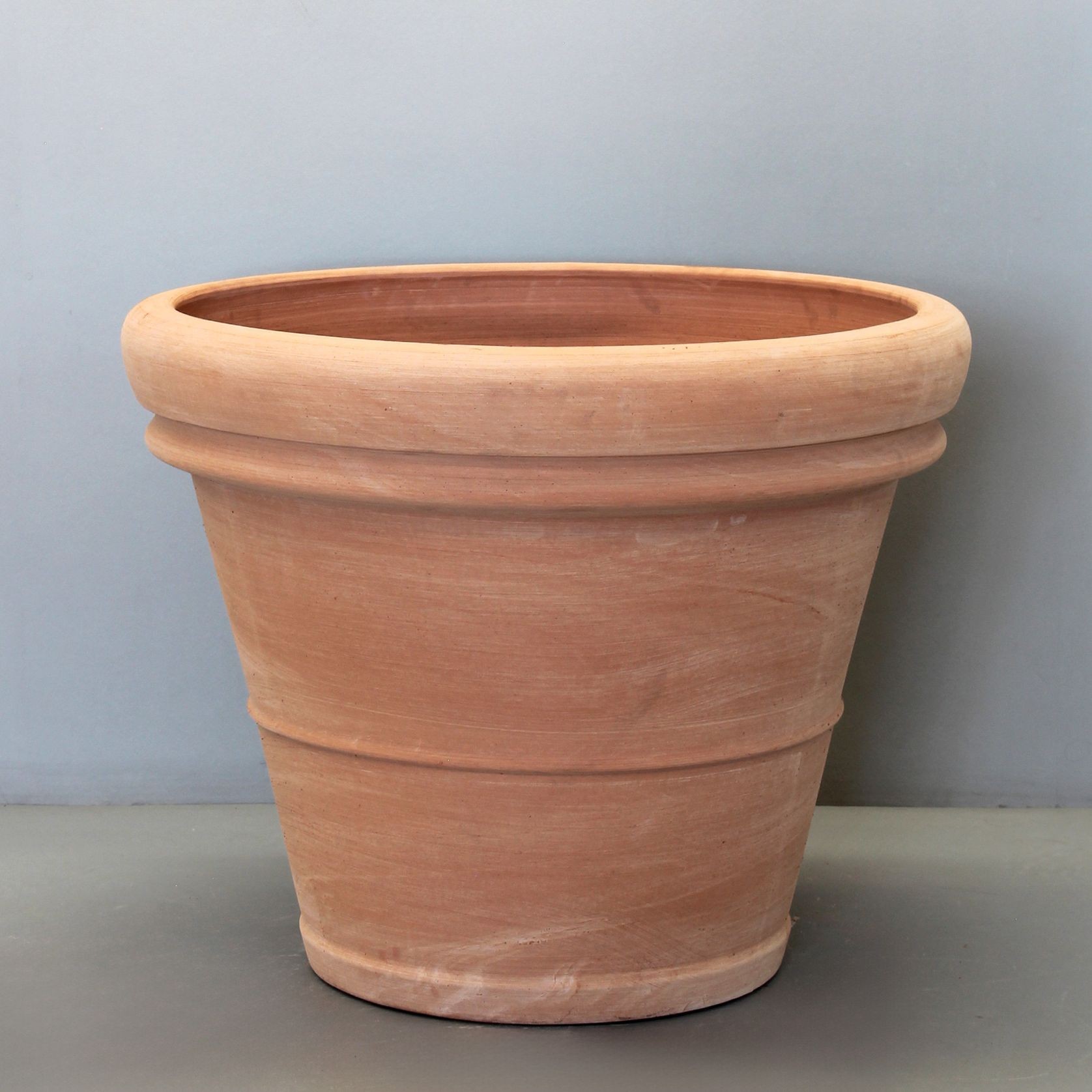 Galestro Double Rim Pot gallery detail image