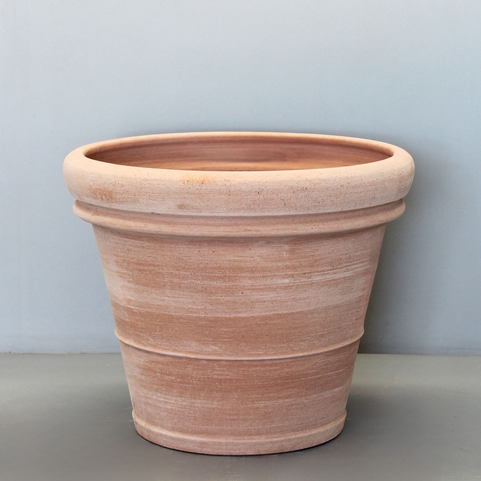 Galestro Double Rim Pot gallery detail image
