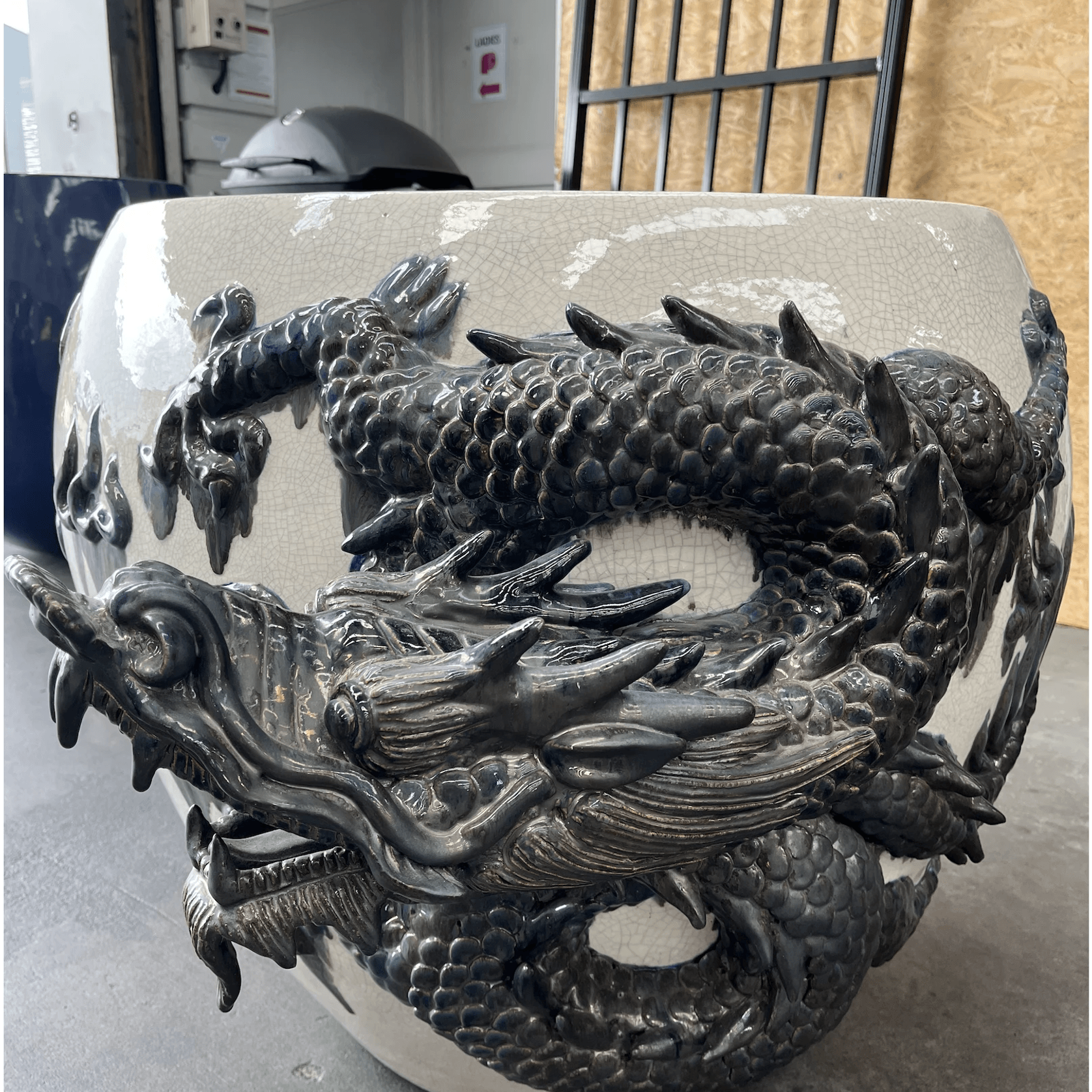 Dragon Planter gallery detail image