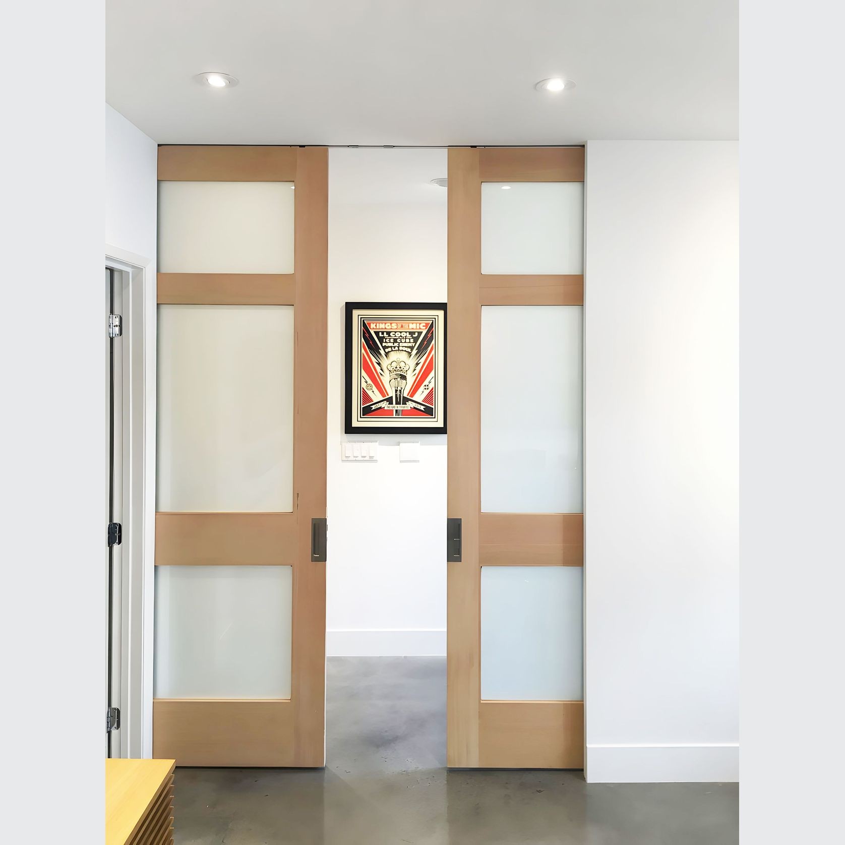 CS BarnDoorTrack gallery detail image