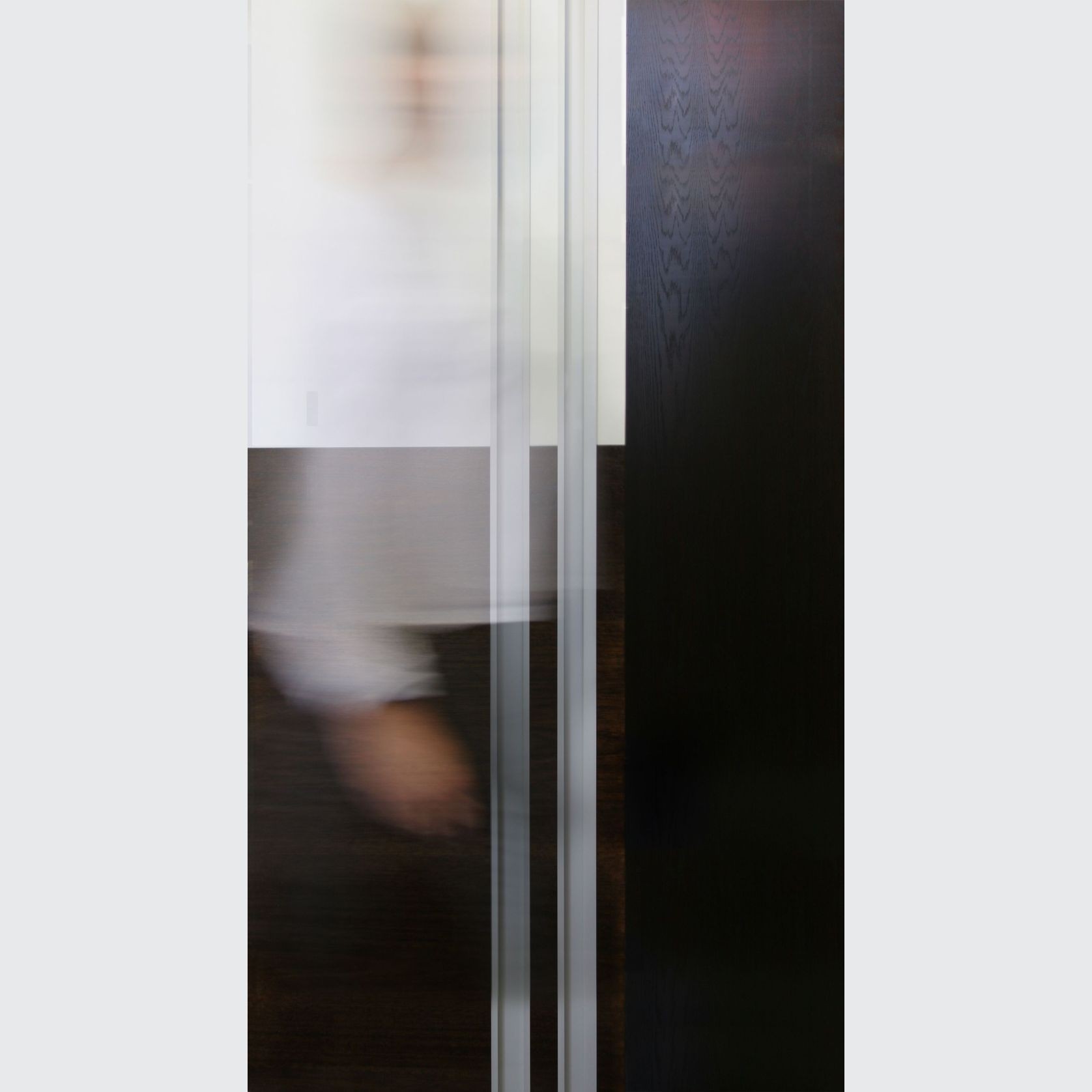 HB1275 Full Length Bi-fold/Pivot Door Extrusion gallery detail image