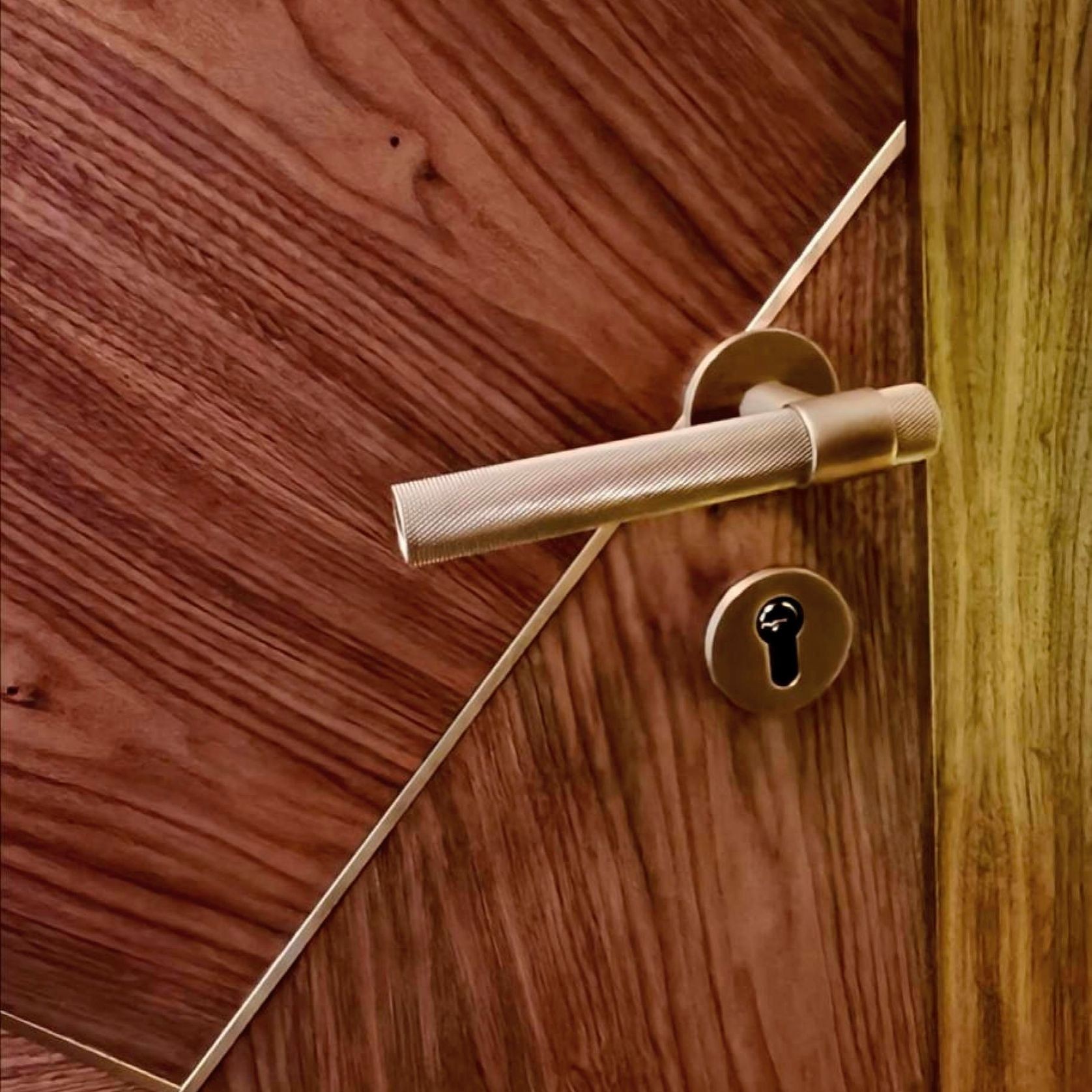 Custom Doors gallery detail image