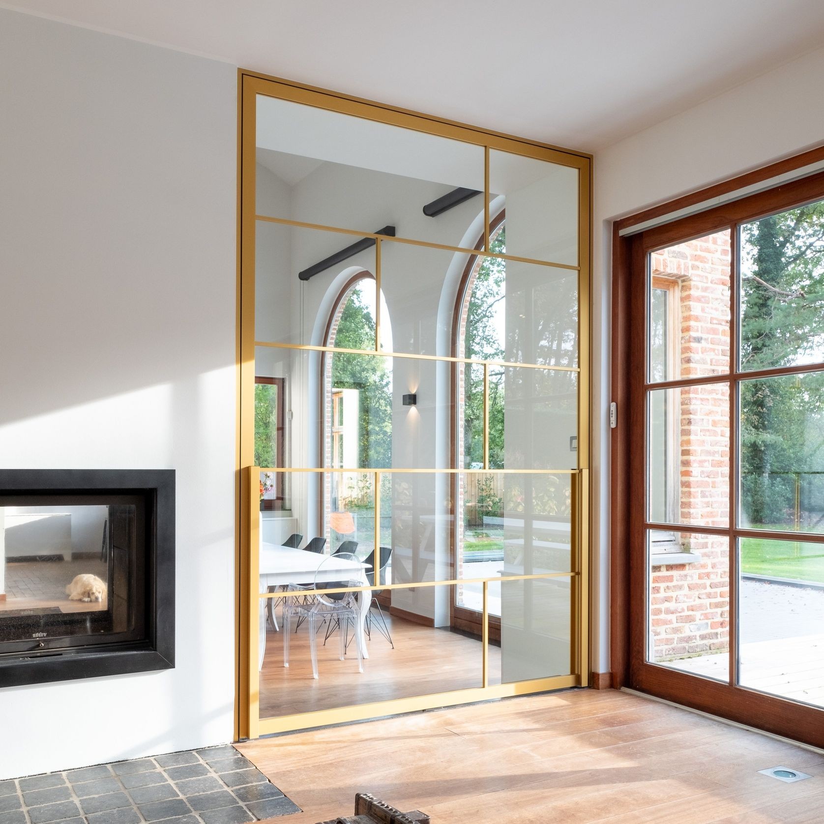 Urbane Pivot and Sliding Doors gallery detail image