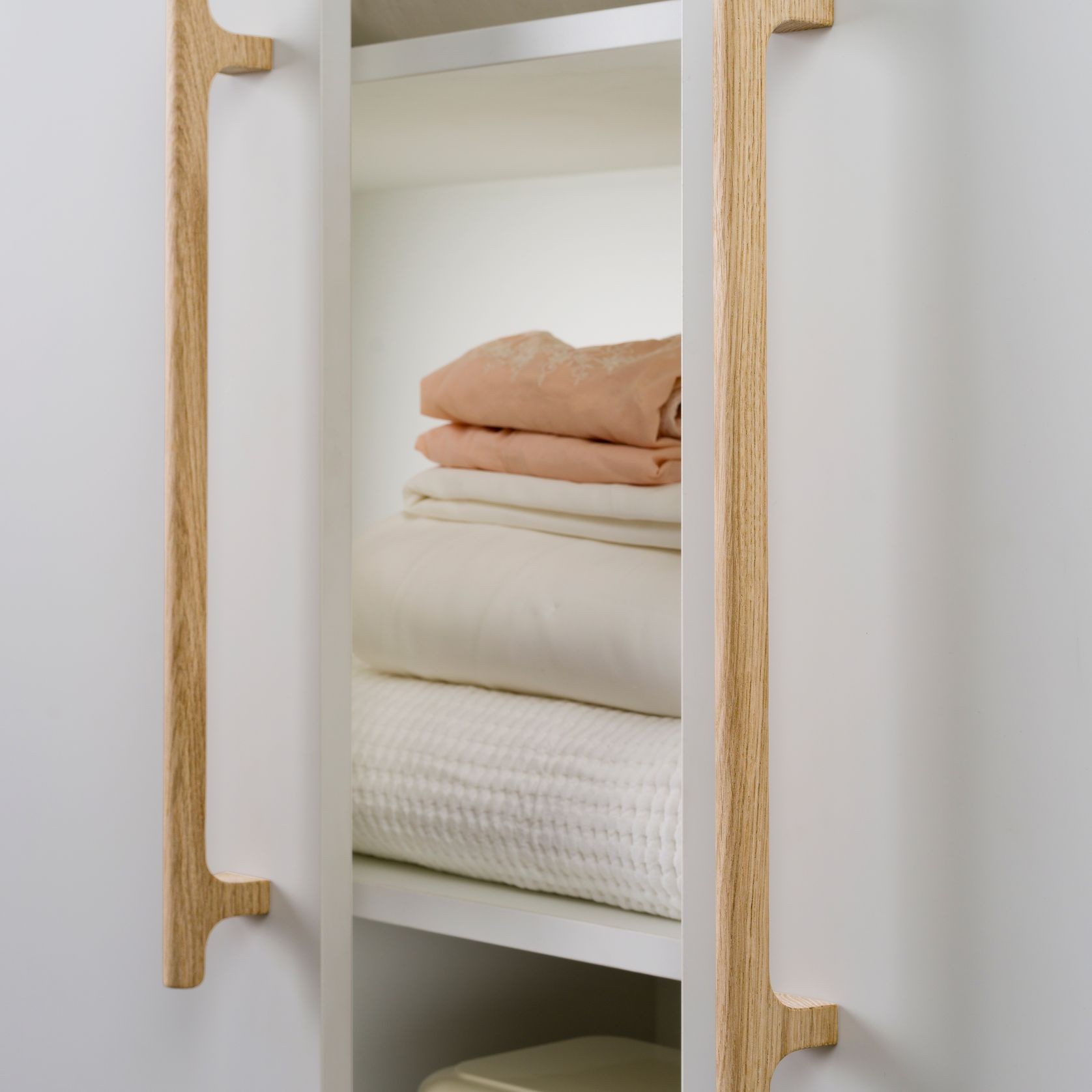 HINOKI WOOD BIG Cabinet Handle gallery detail image