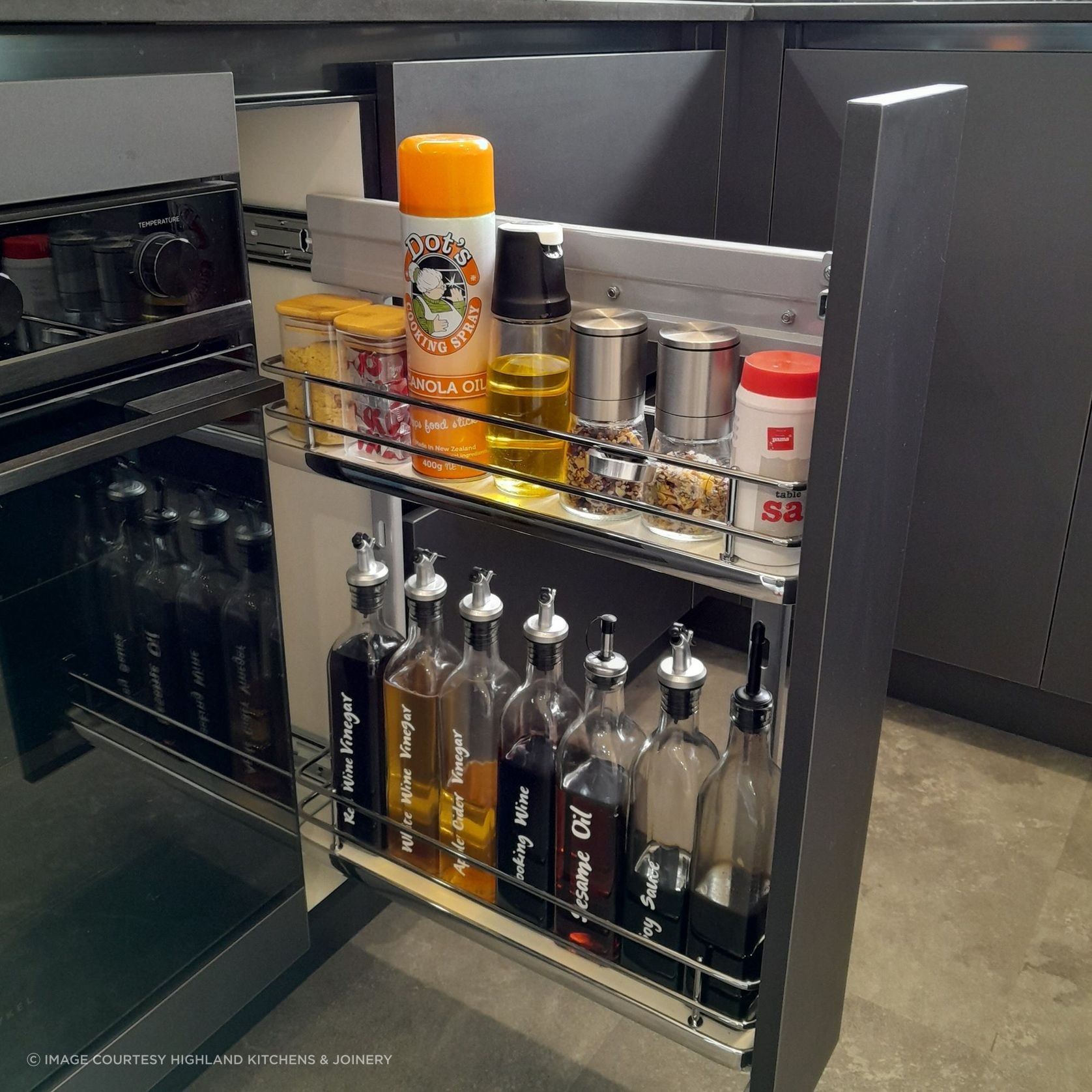 FIT Giamo Under Bench Pull Out gallery detail image