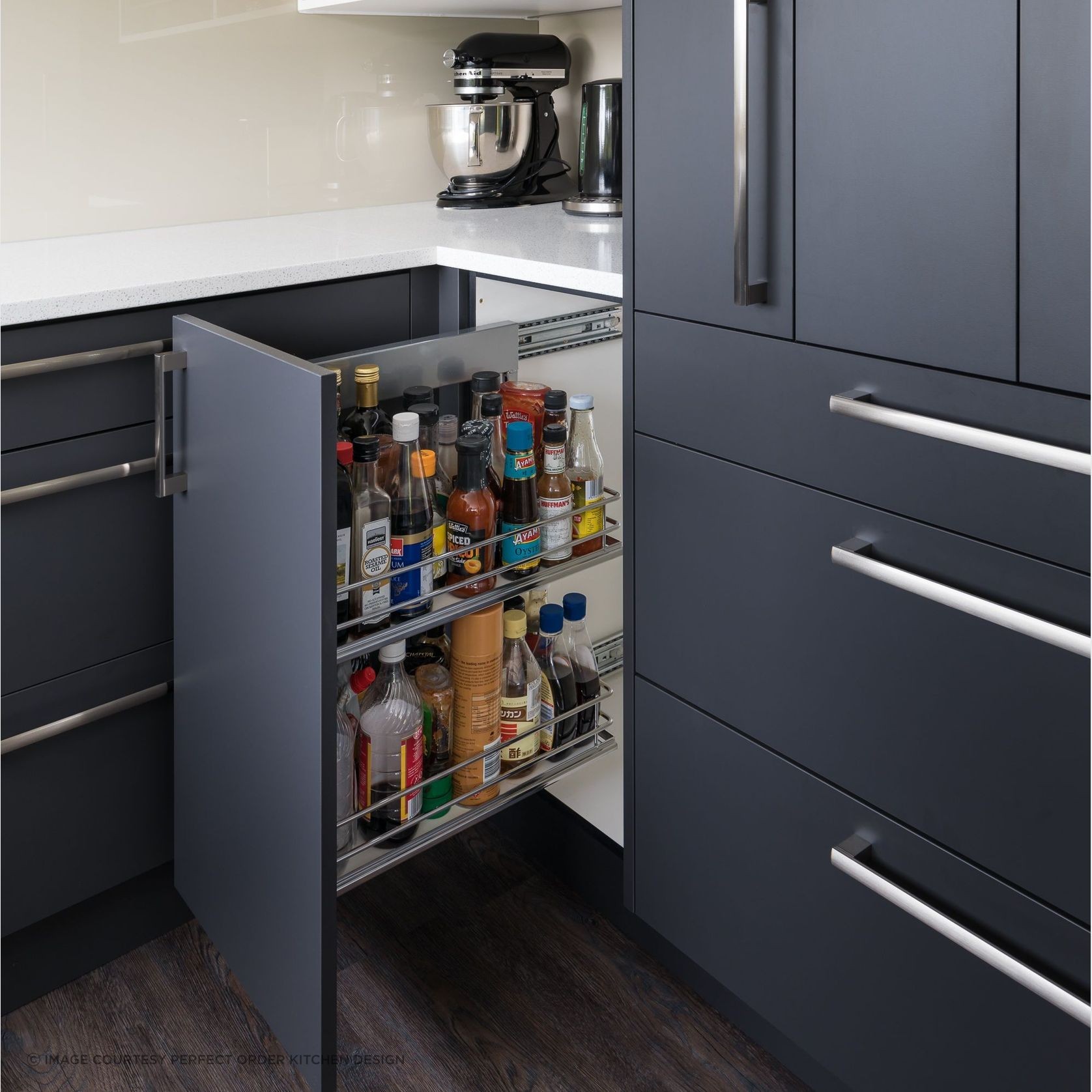 VS SUB Side Under Bench Pull Out gallery detail image