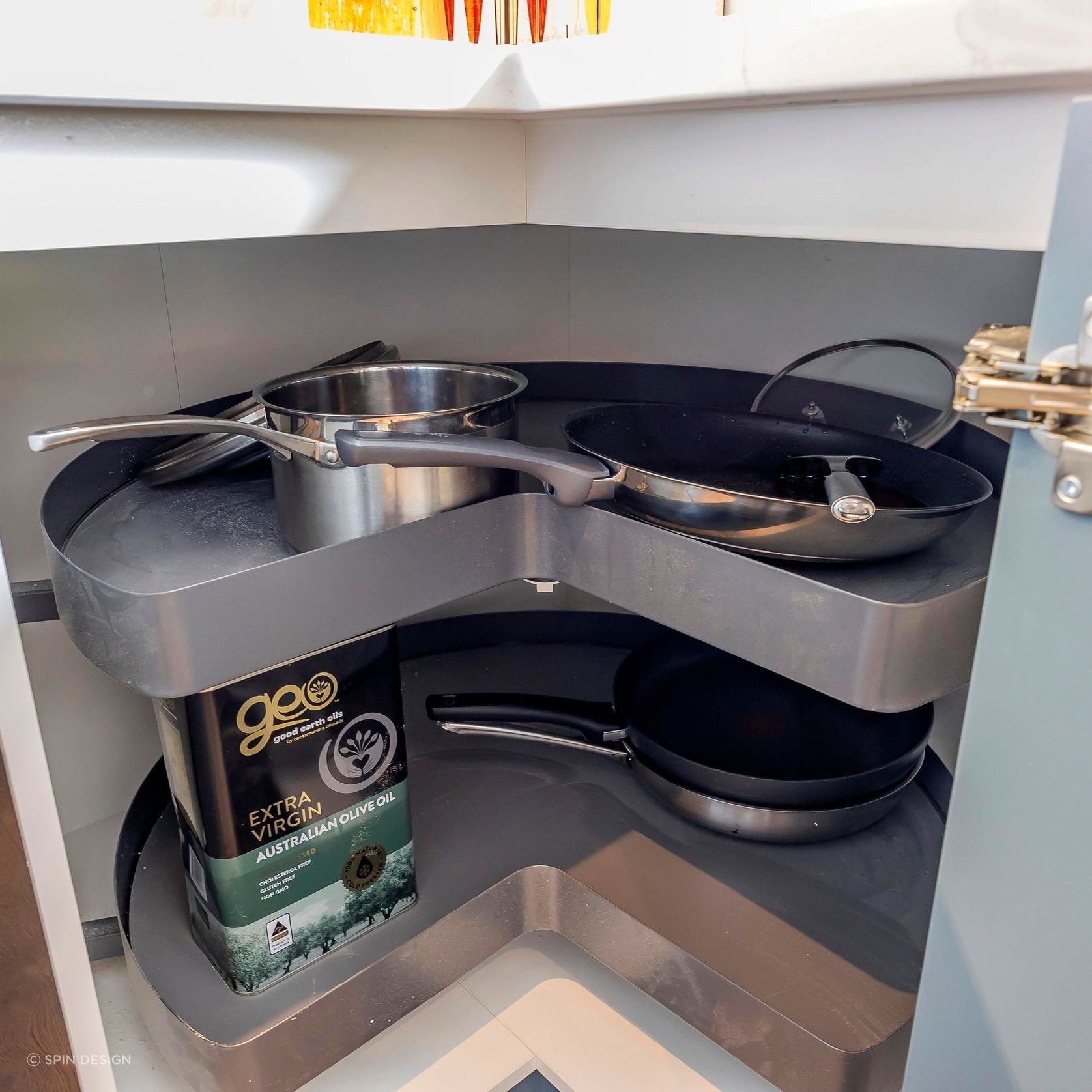 VS COR Wheel Pro Revolving Corner Unit gallery detail image